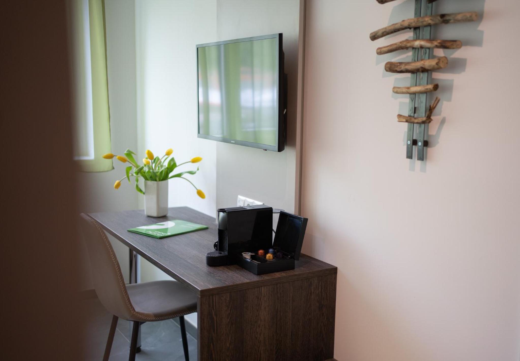Double Room - Photo 27