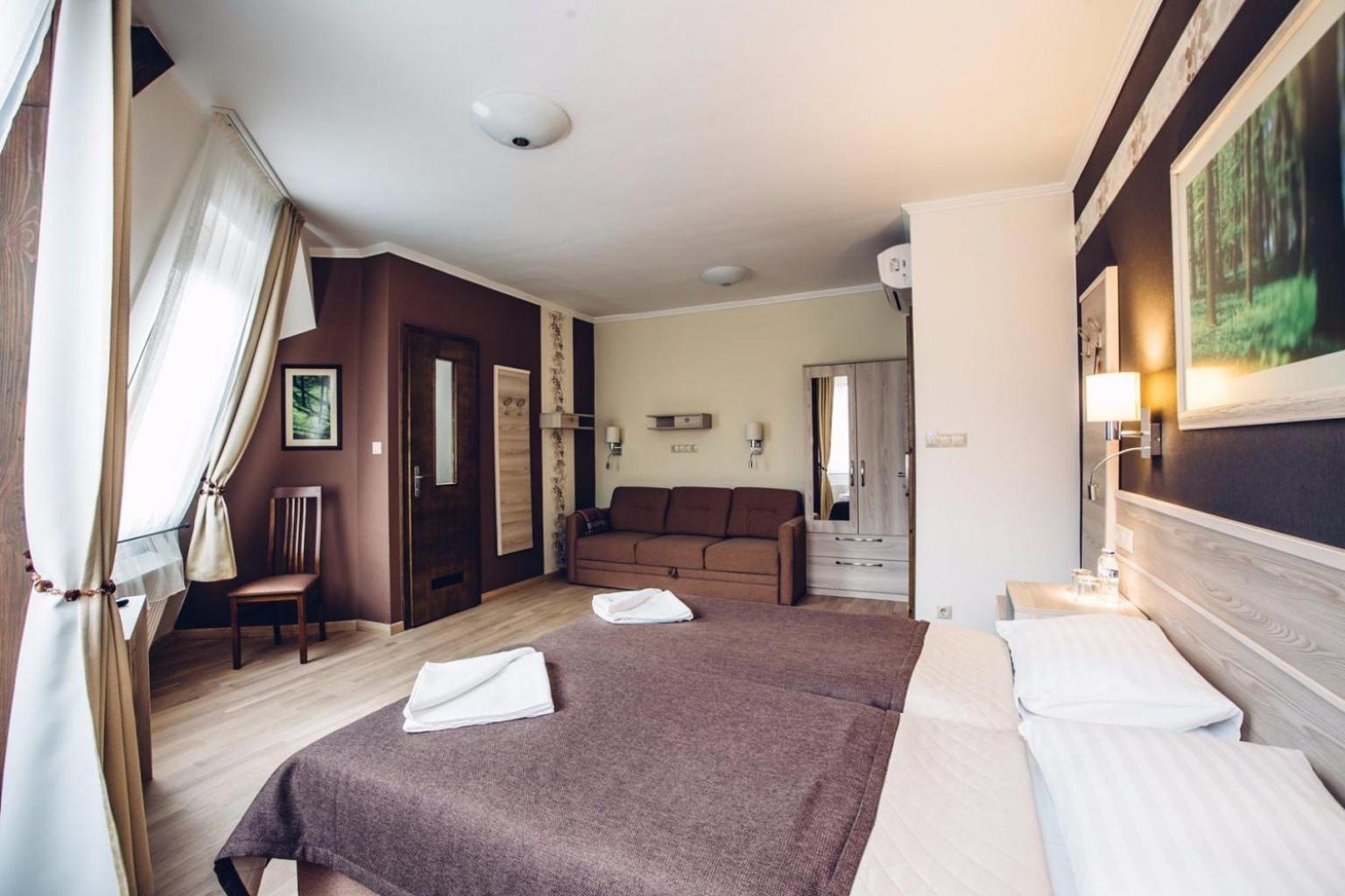 Family Double Room - Photo 3