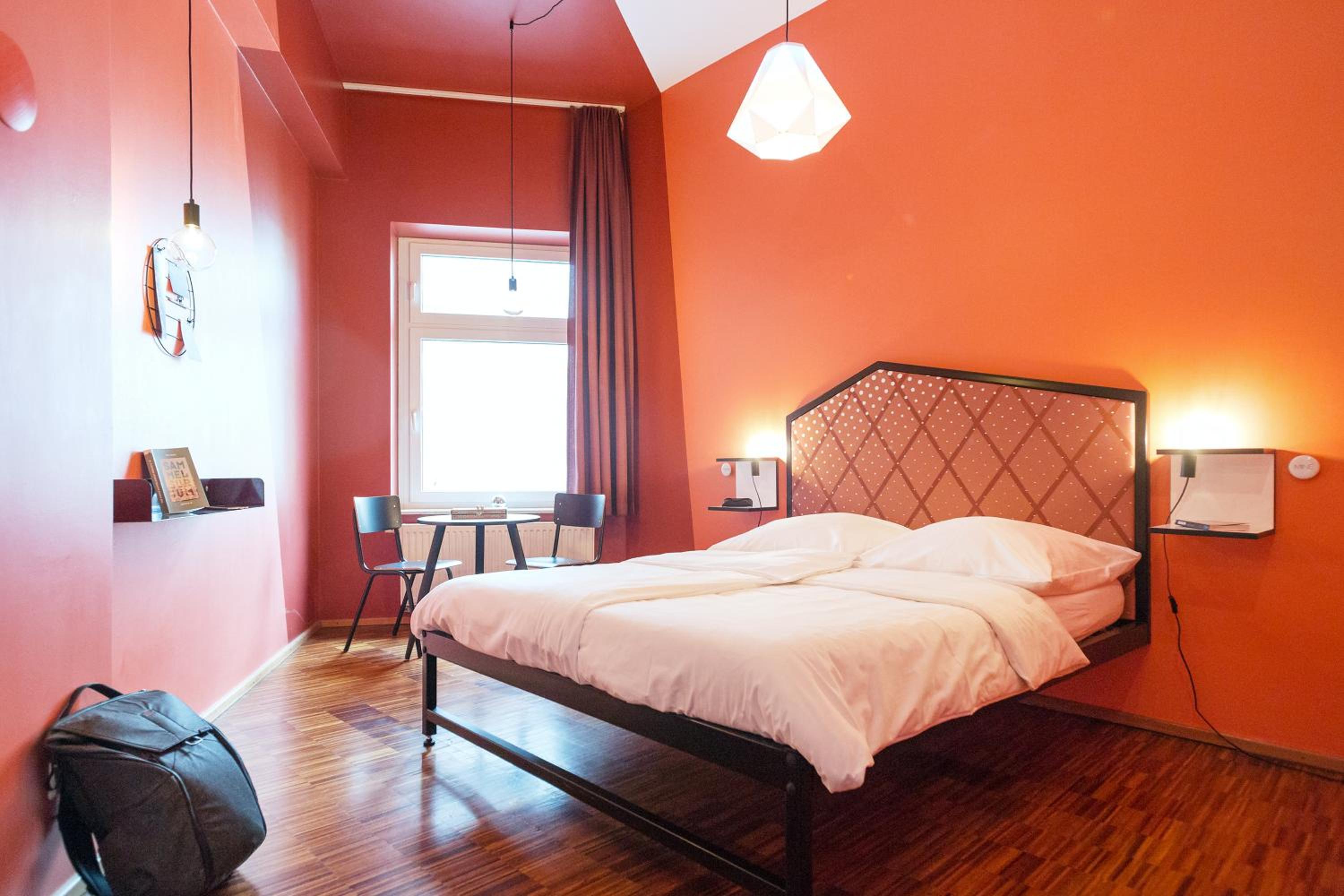 Double Room with Shared Bathroom photo 3