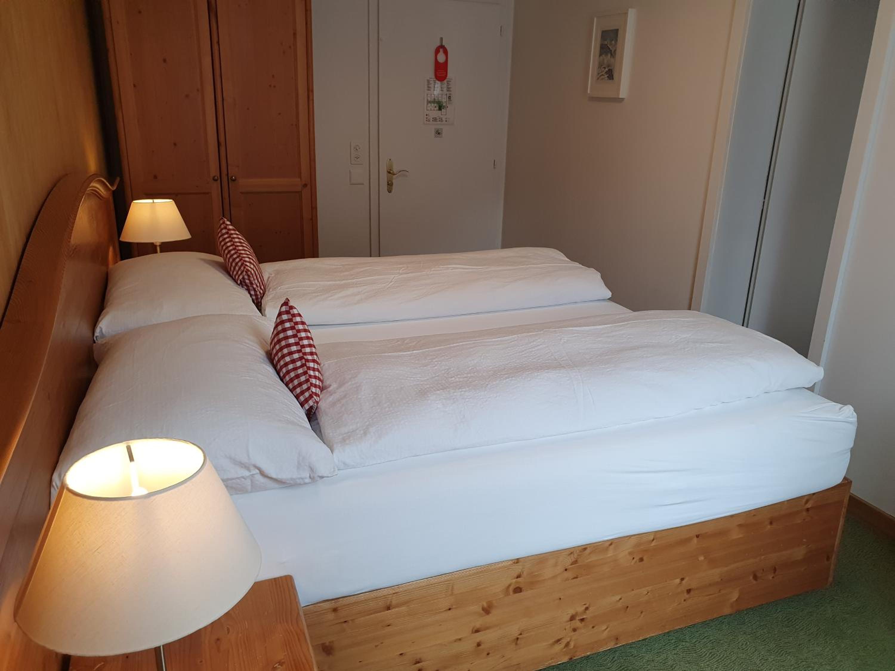 Budget Double Room photo 2
