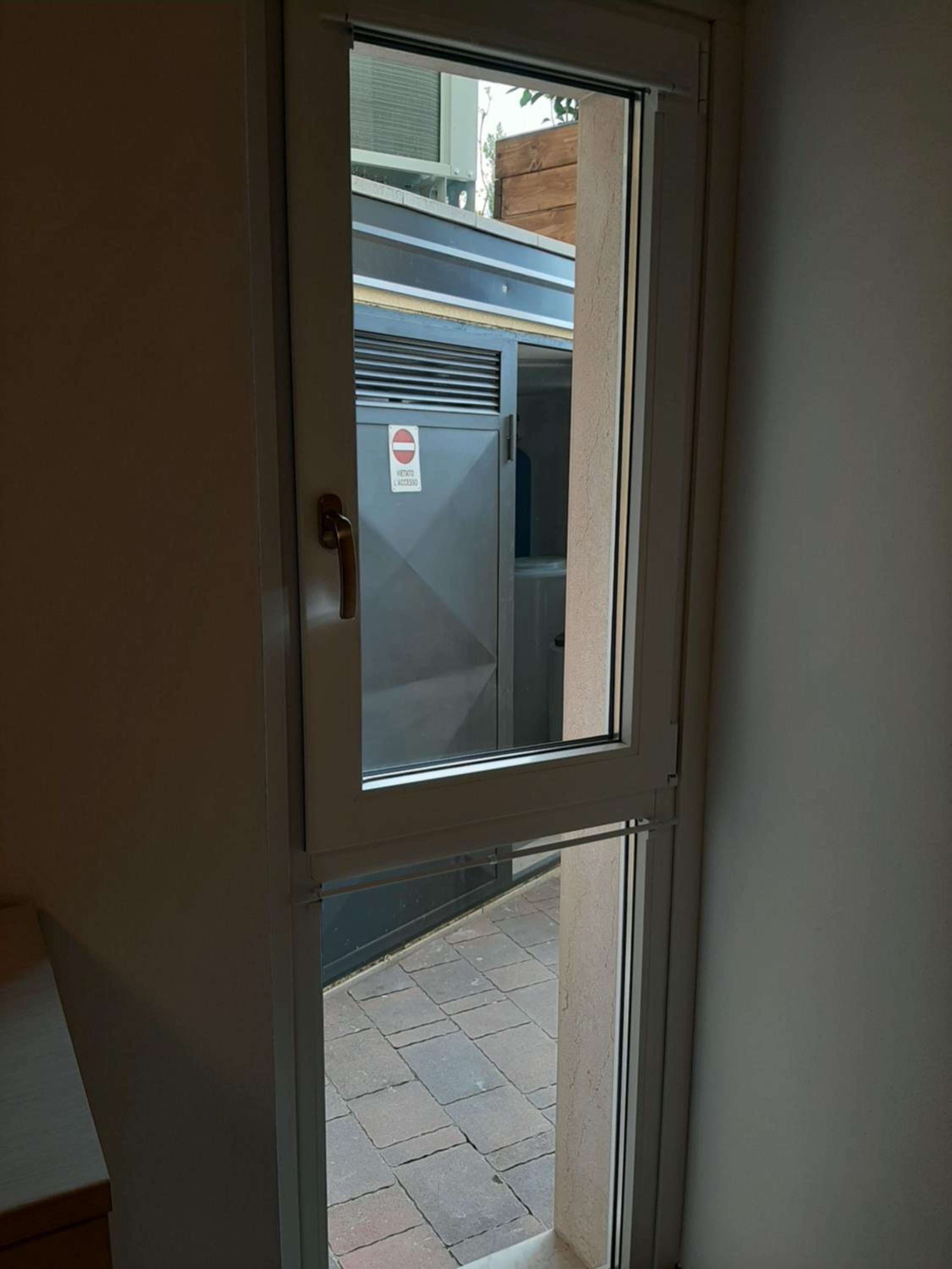 Basement Studio - Photo 14