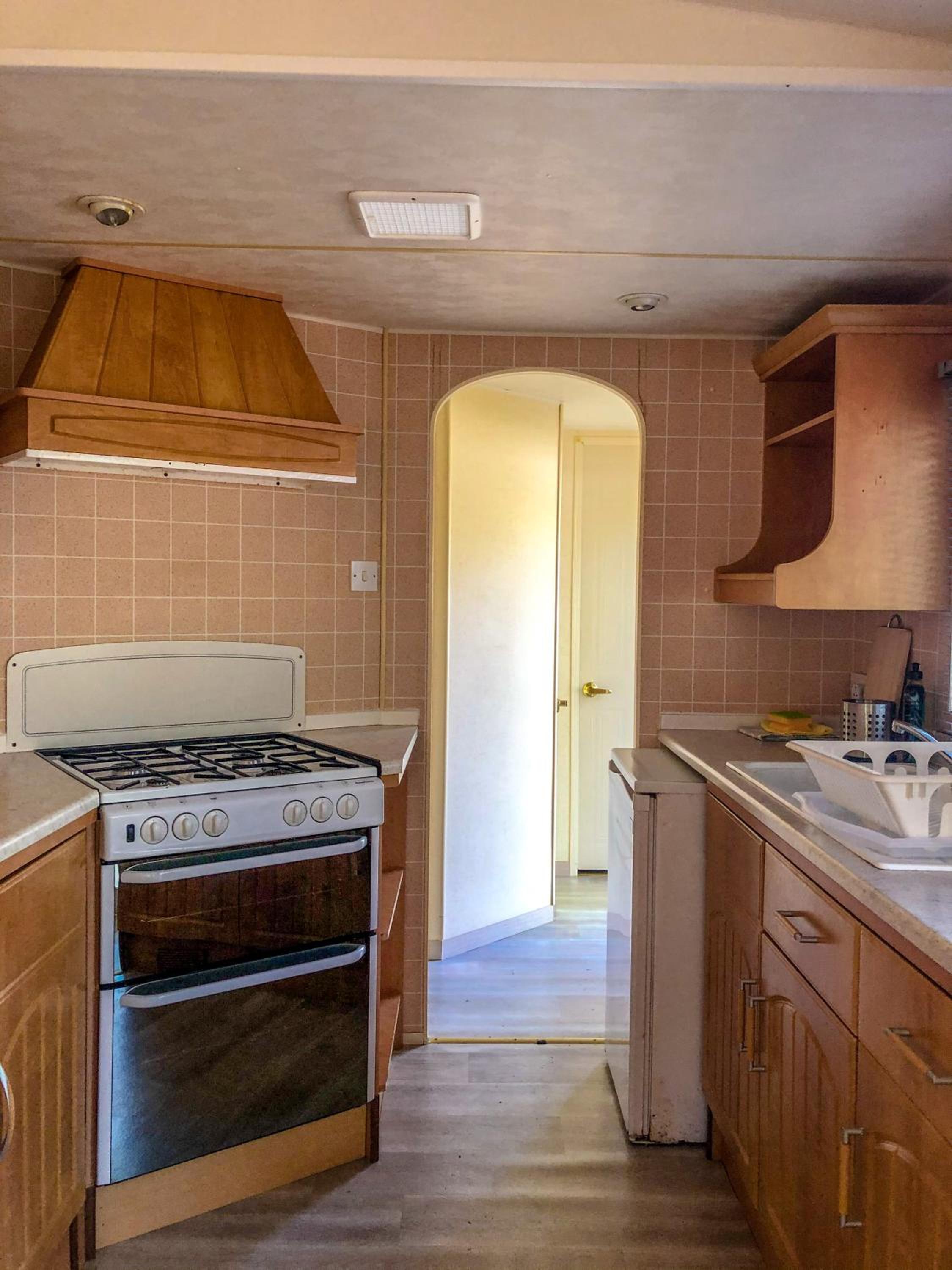 Mobile Home photo 2