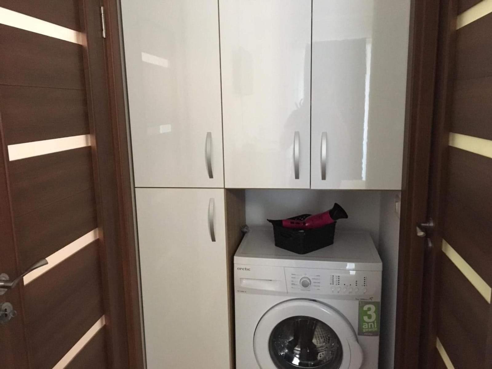 One-Bedroom Apartment - Photo 18