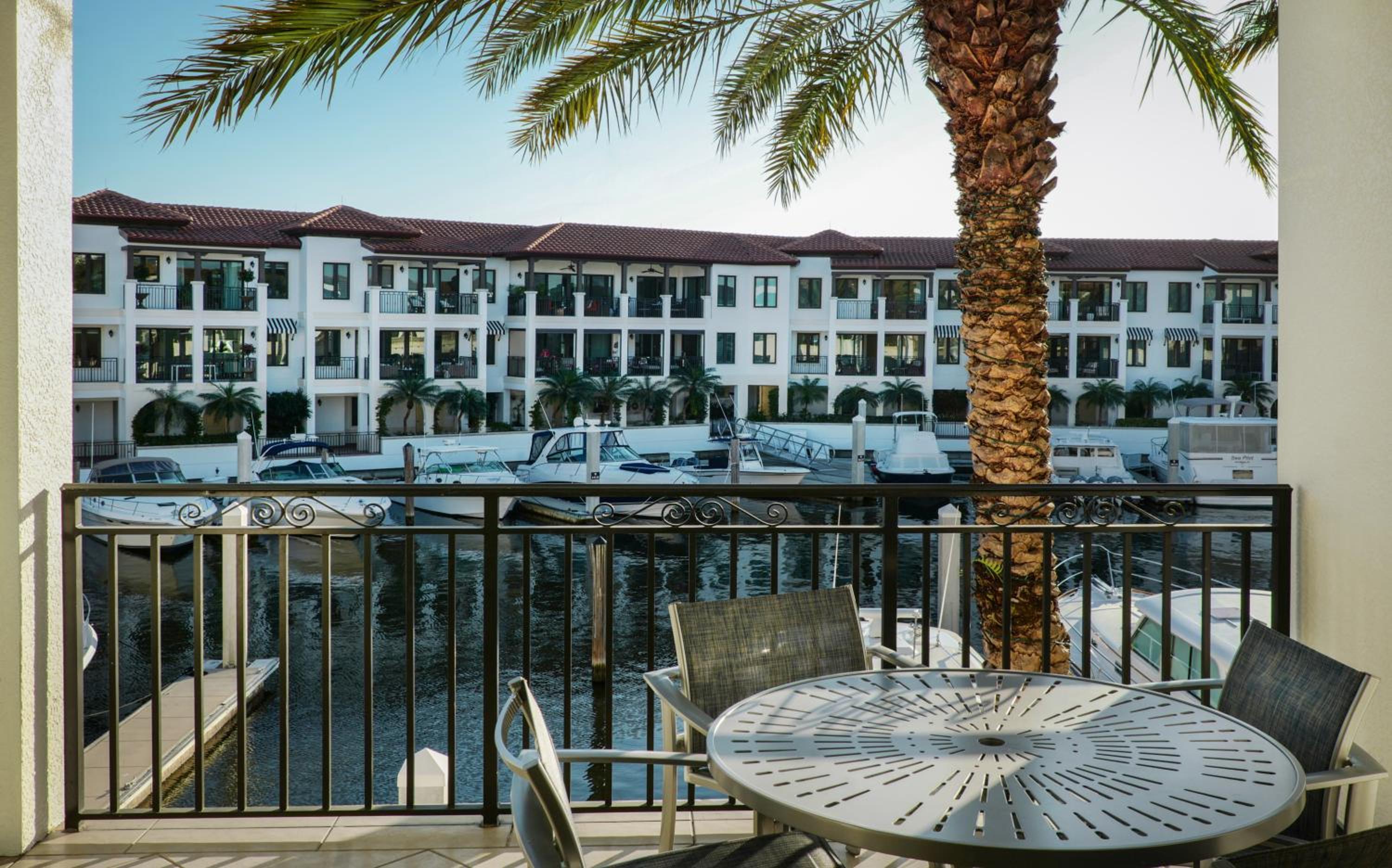 Two-Bedroom Suite with Marina View - Photo 3