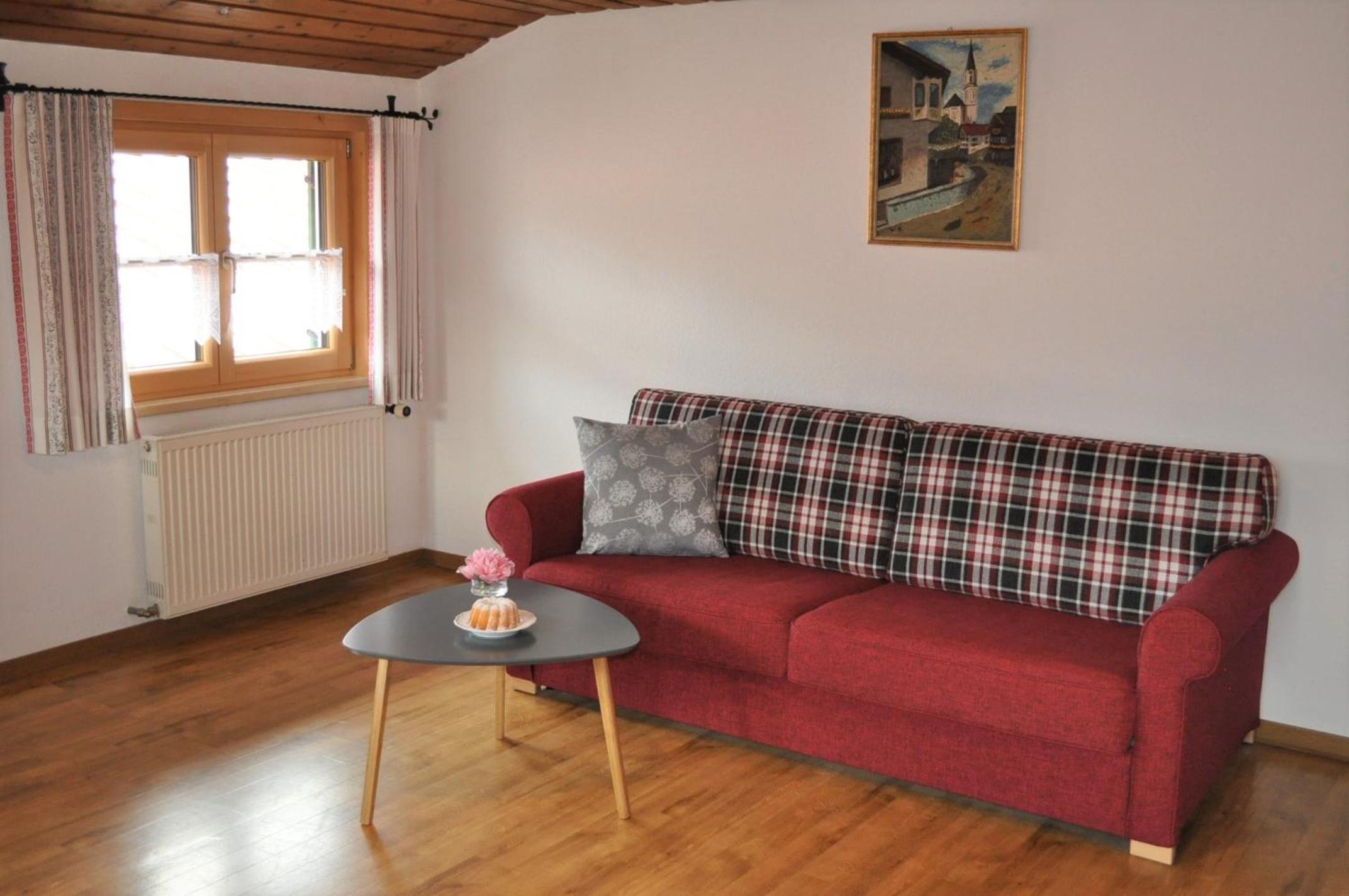 One-Bedroom Apartment photo 1