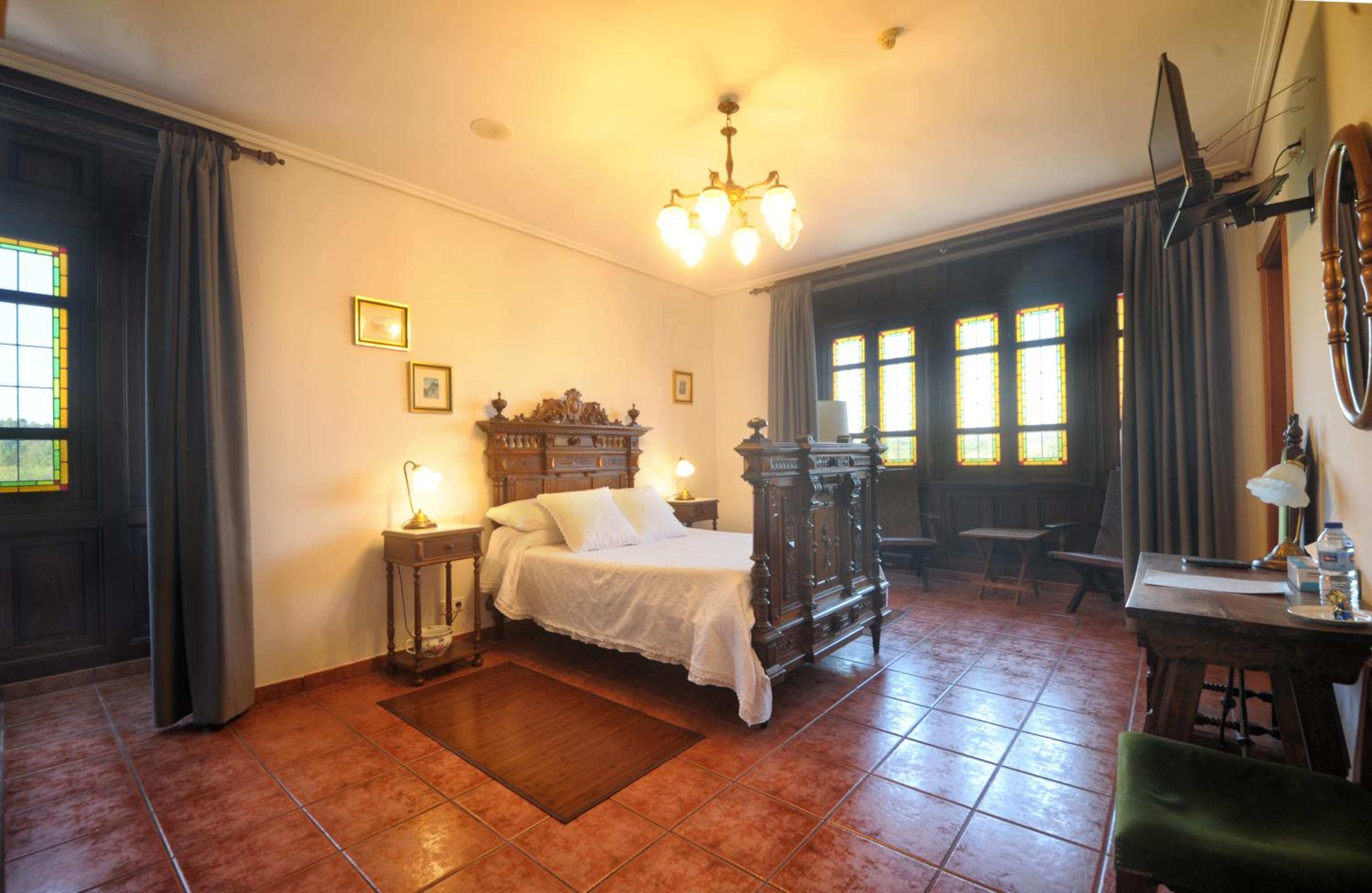 Habitación Doble Superior con Vista a la Montaña