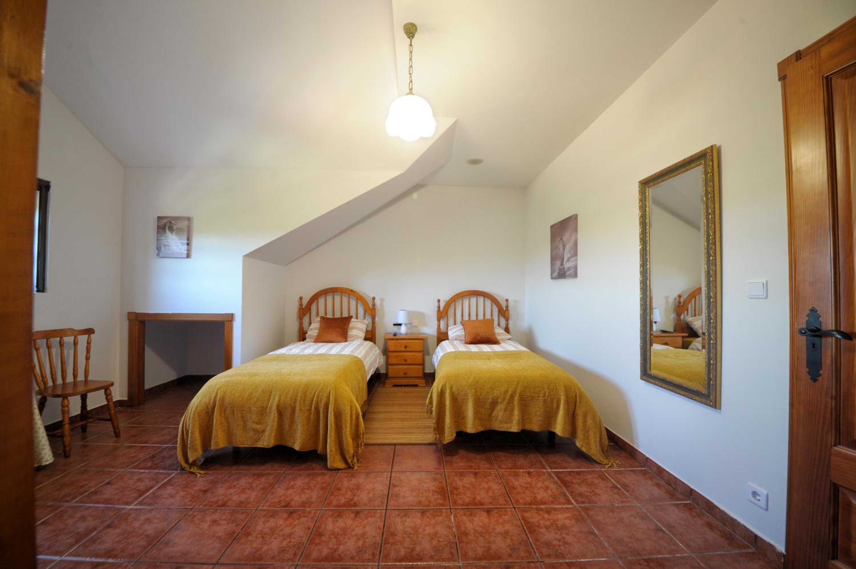 Habitación Doble con Vista a la Montaña.