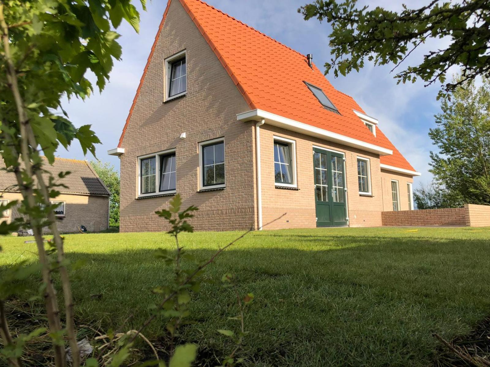 Two-Bedroom House photo 3