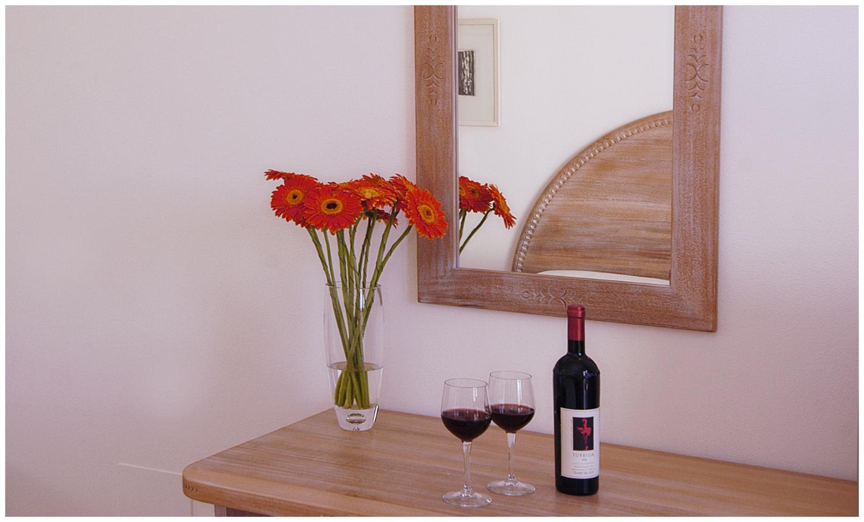 Double Room - Photo 7
