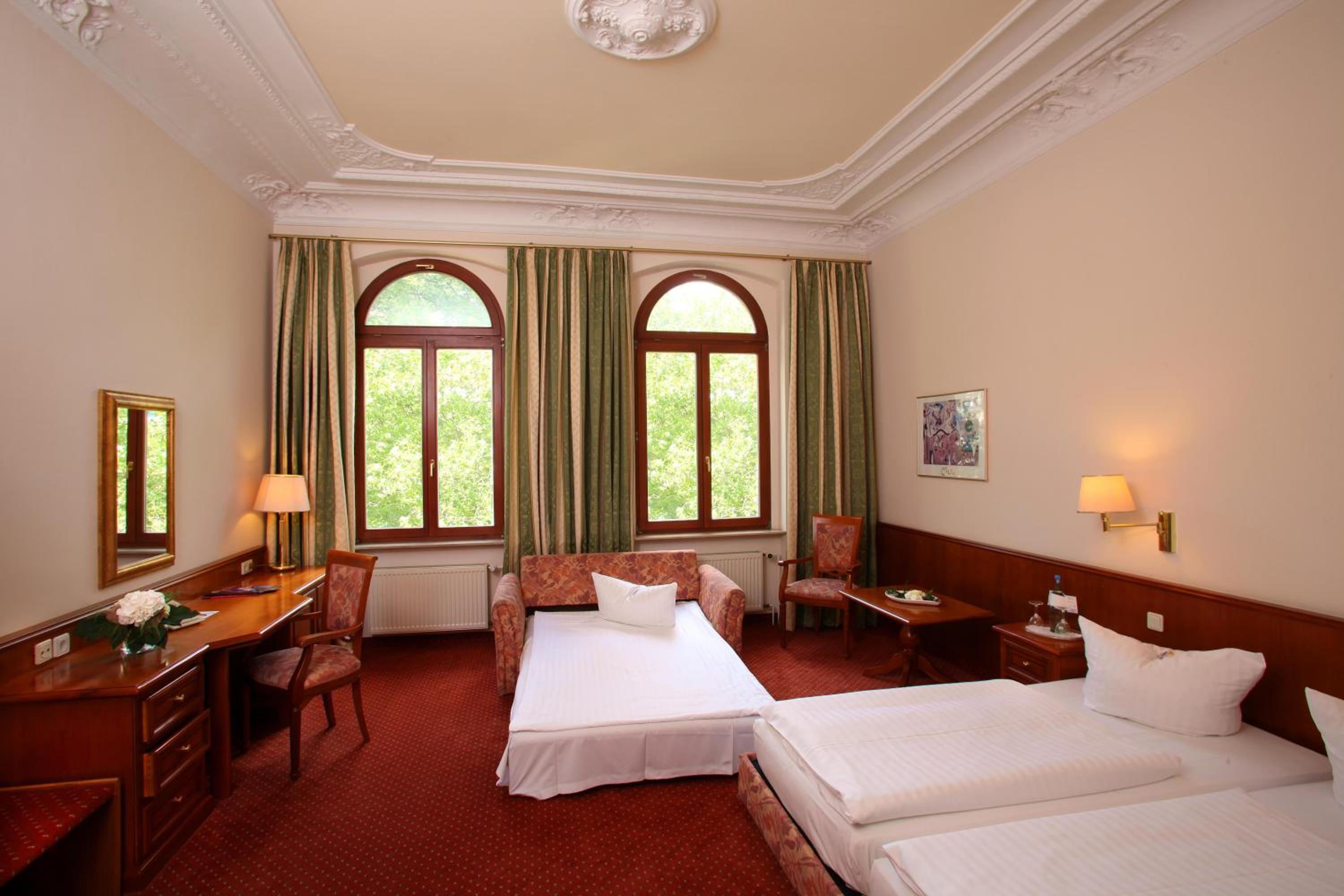 Double or Twin Room - Photo 1