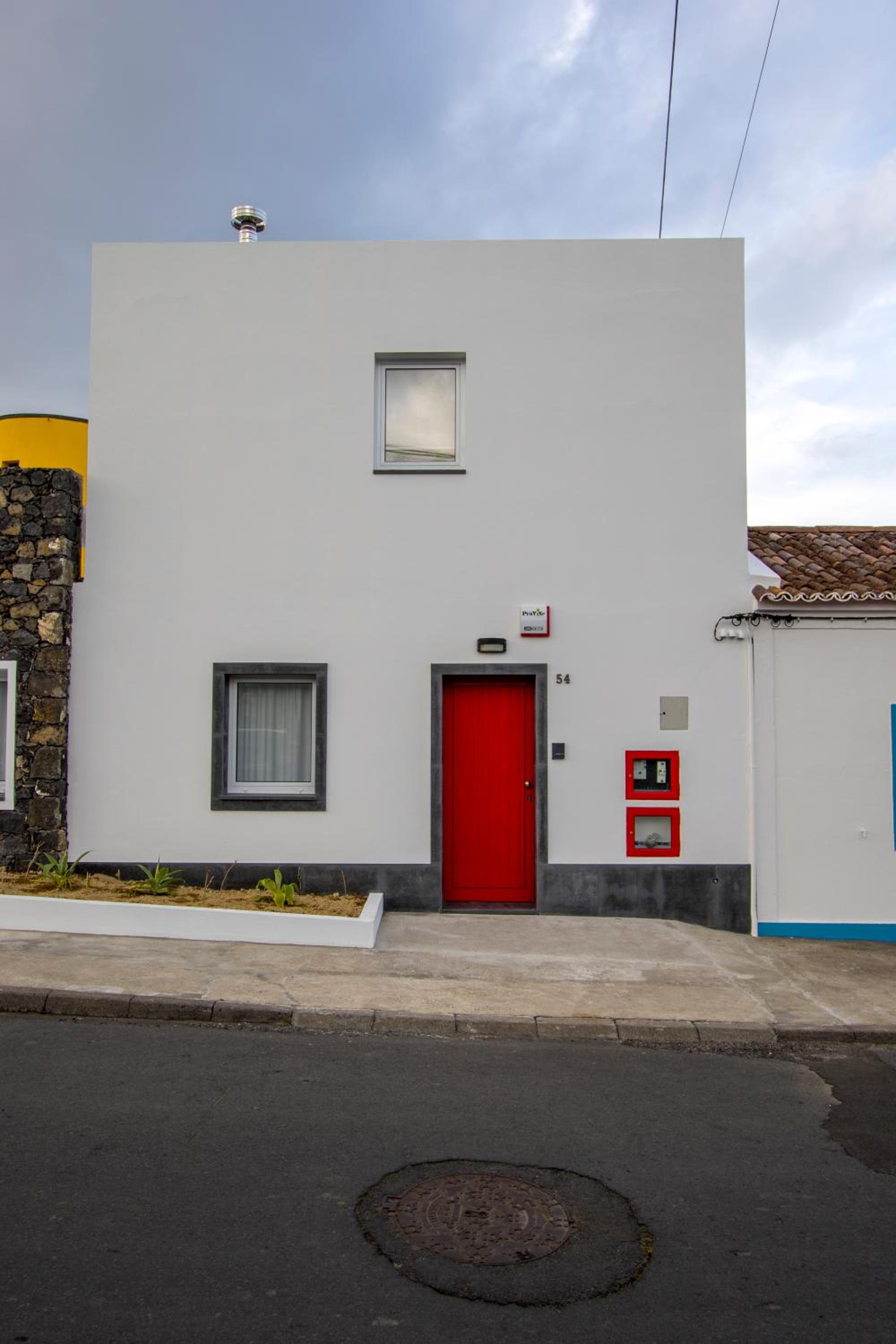 Two-Bedroom House photo 3