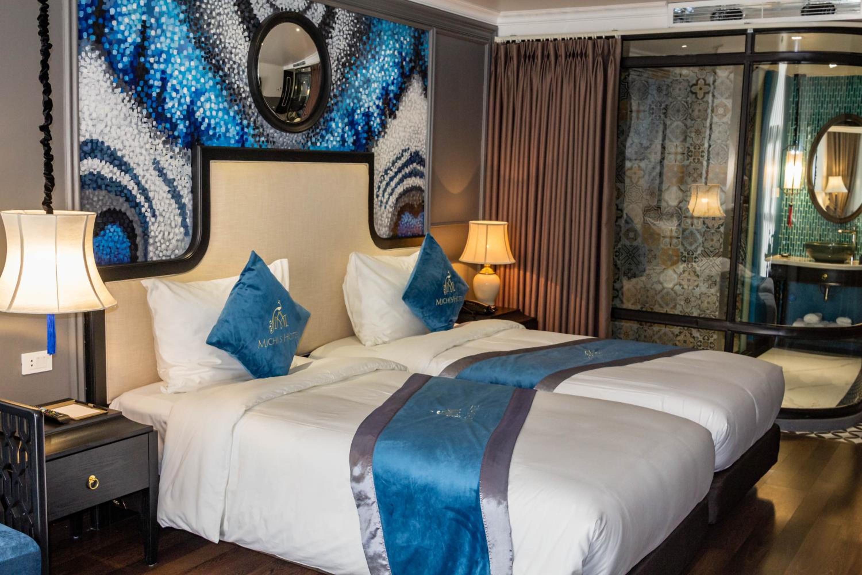 Twin Room with View - Photo 18
