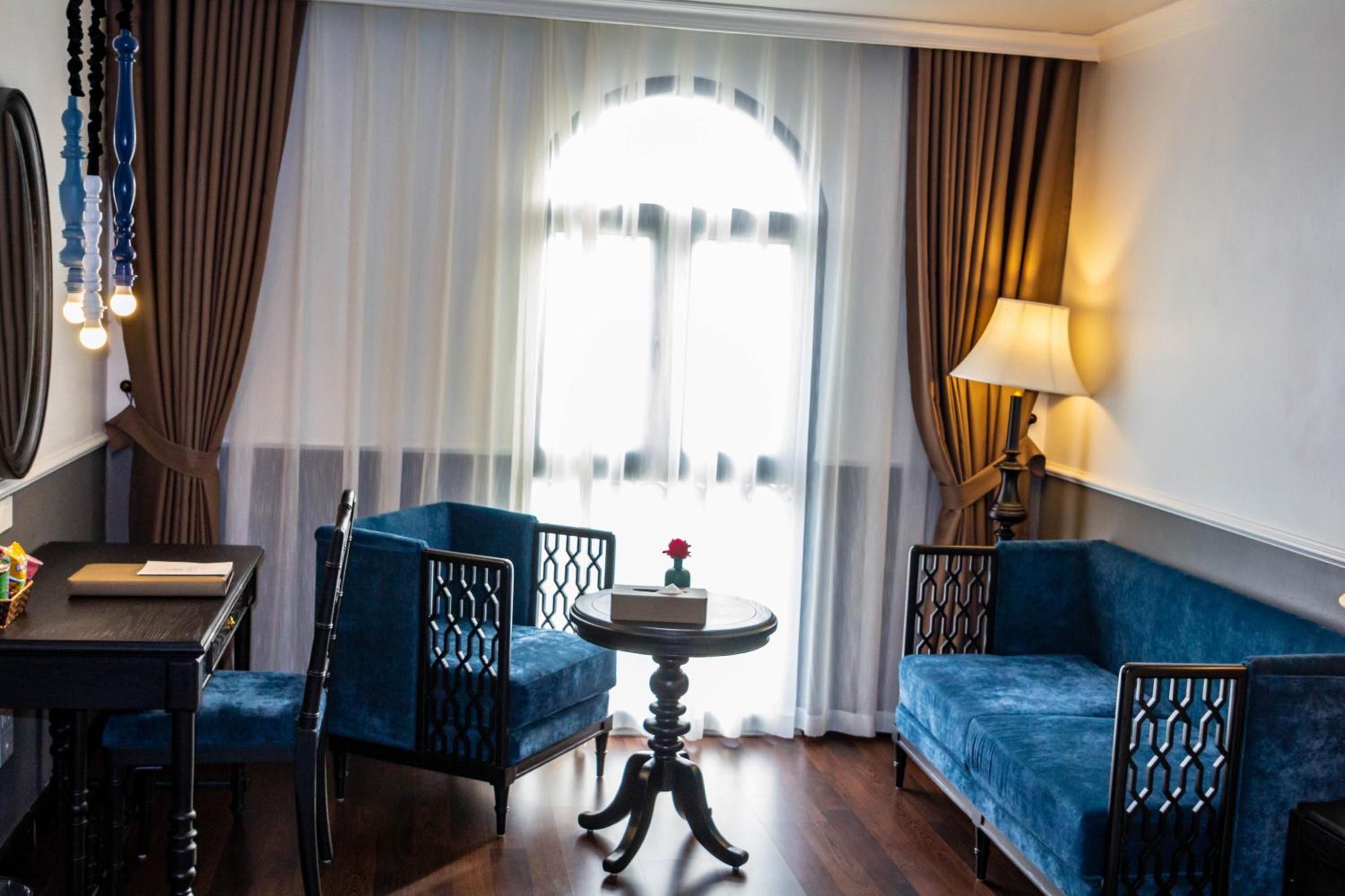 Large Double Room - Photo 9