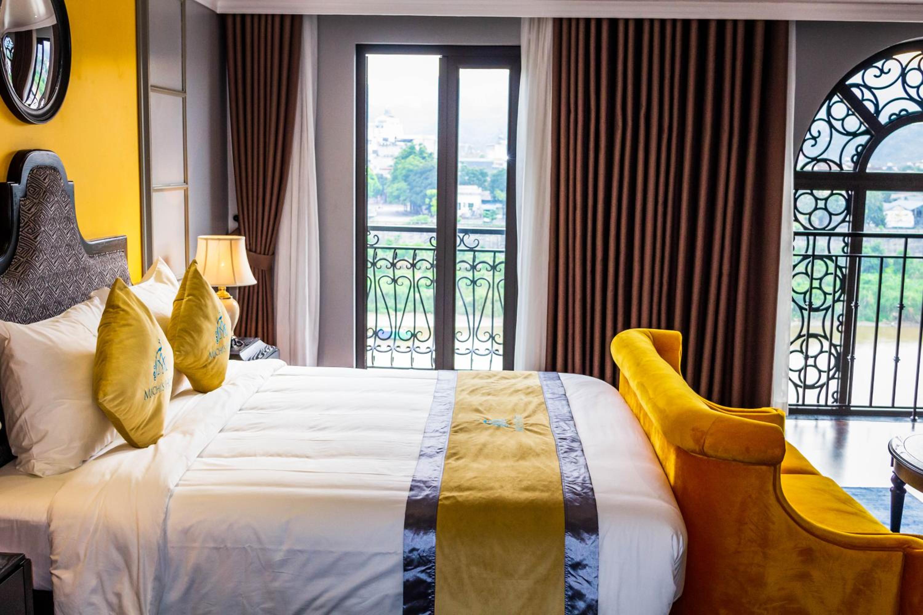 Twin Room with View - Photo 14