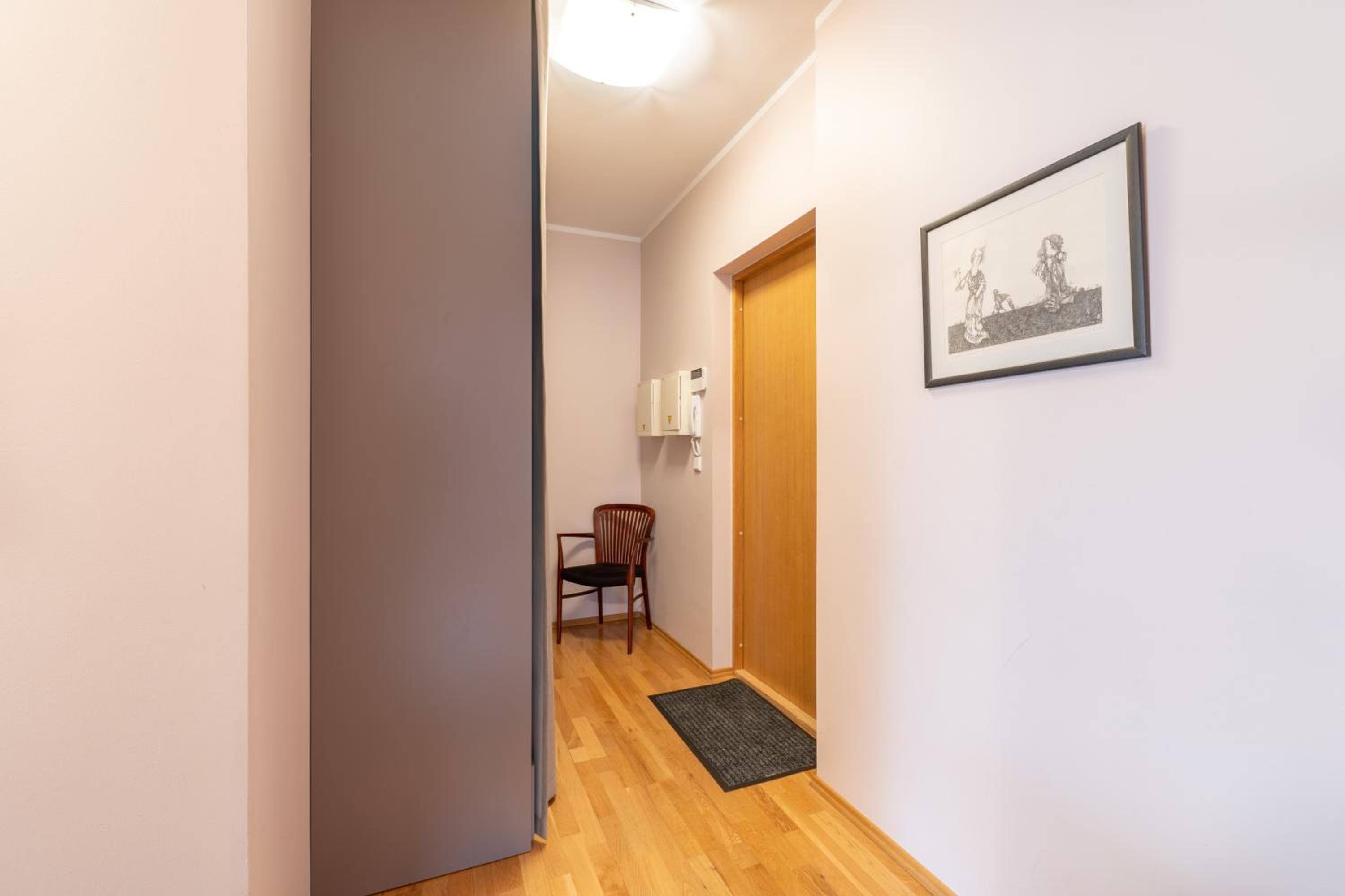 Apartment - Photo 6