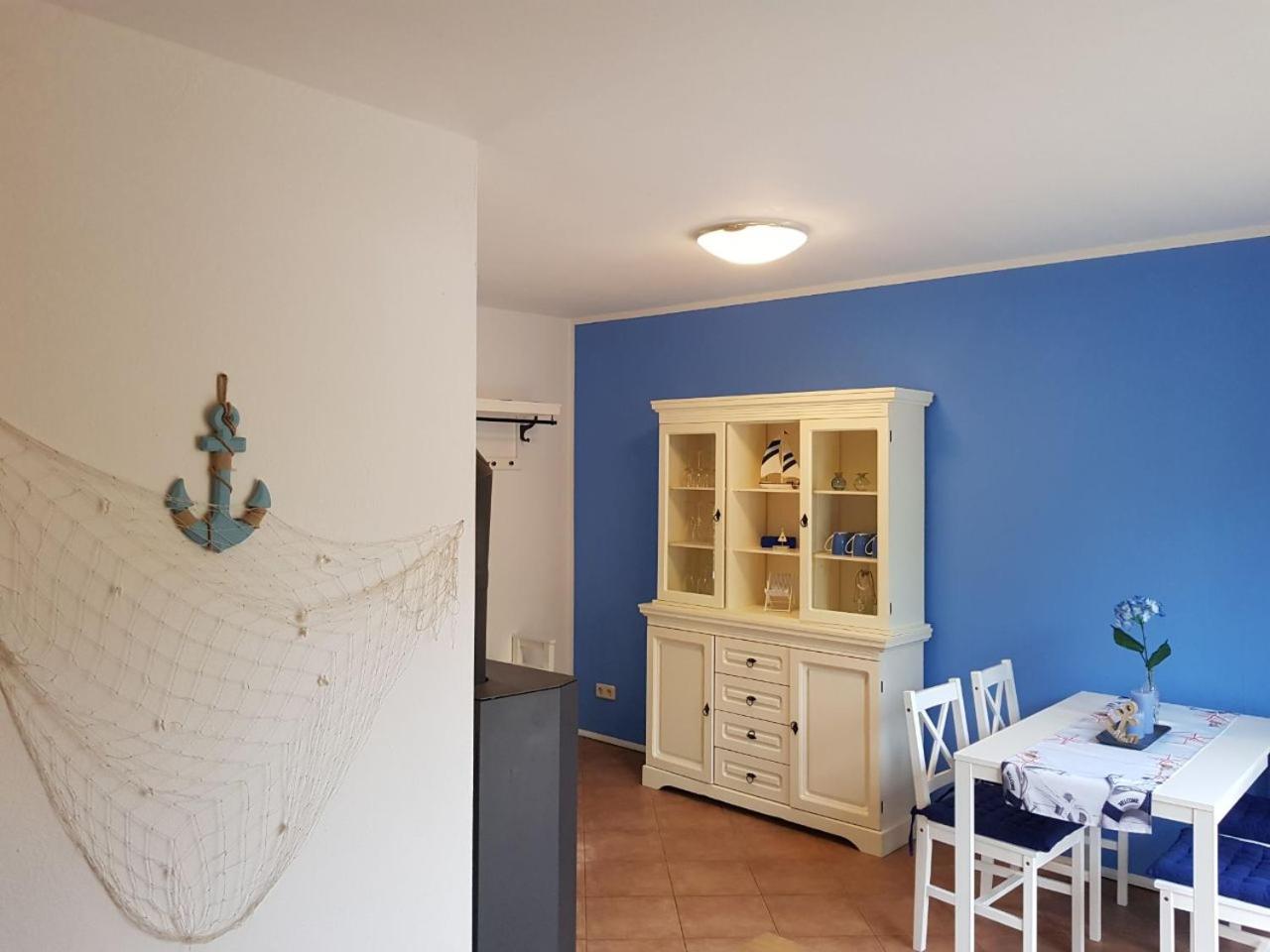 One-Bedroom House photo 3