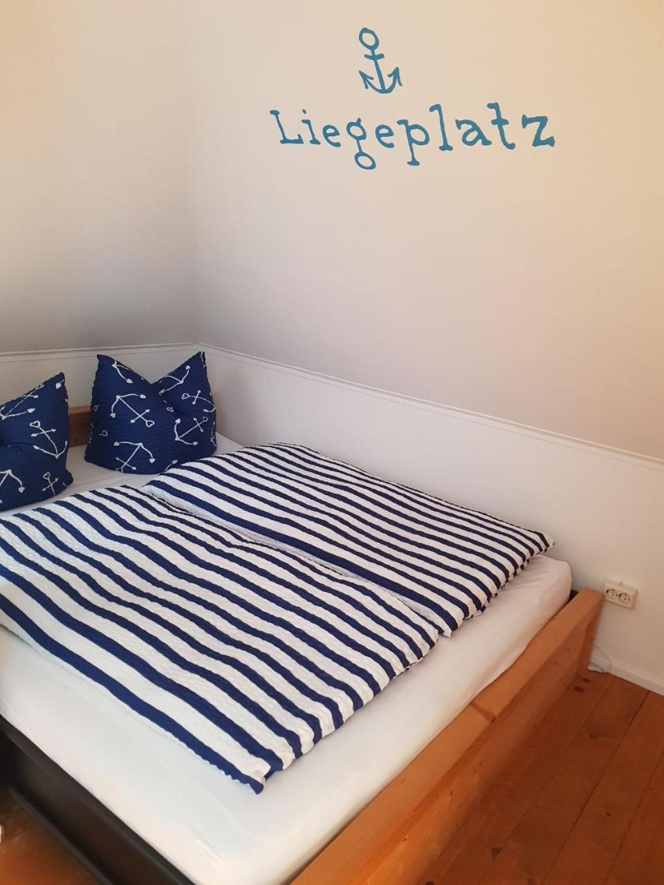 One-Bedroom House photo 2