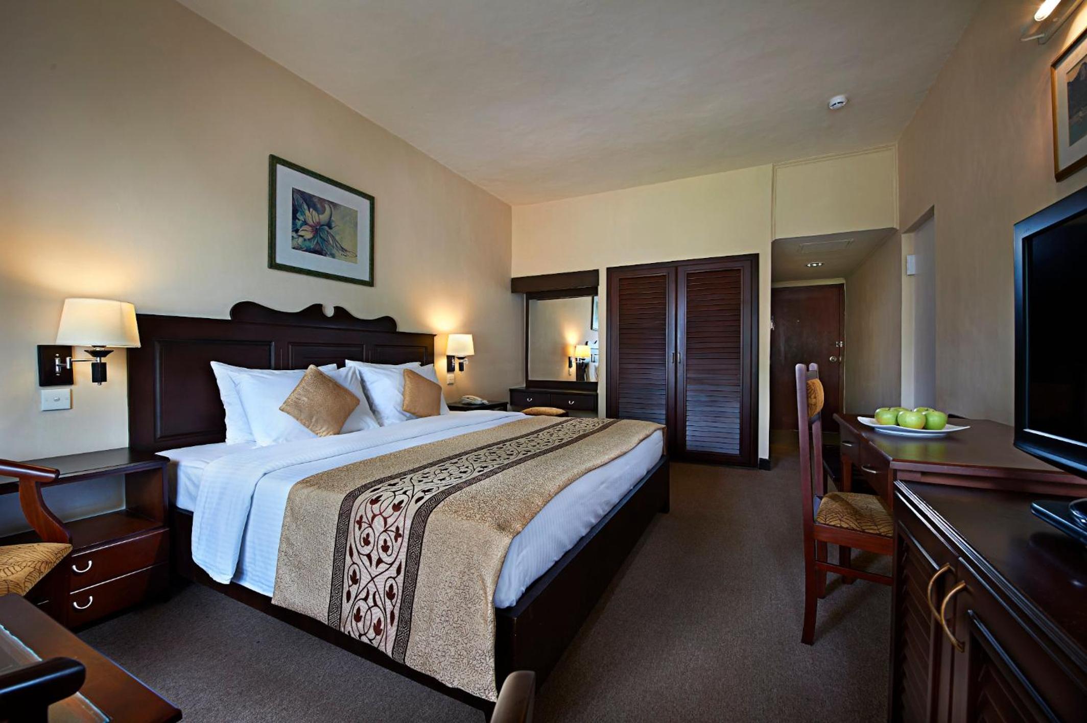 Standard Double or Twin Room photo 2