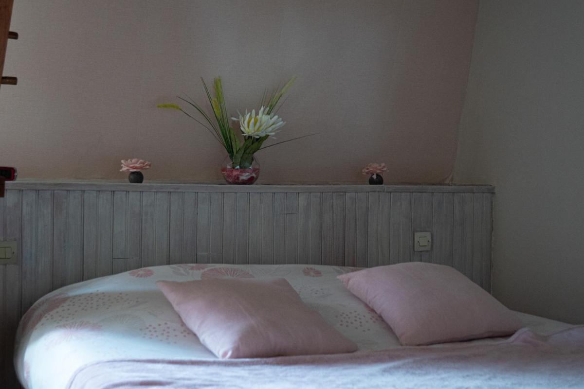 Double Room - Photo 3