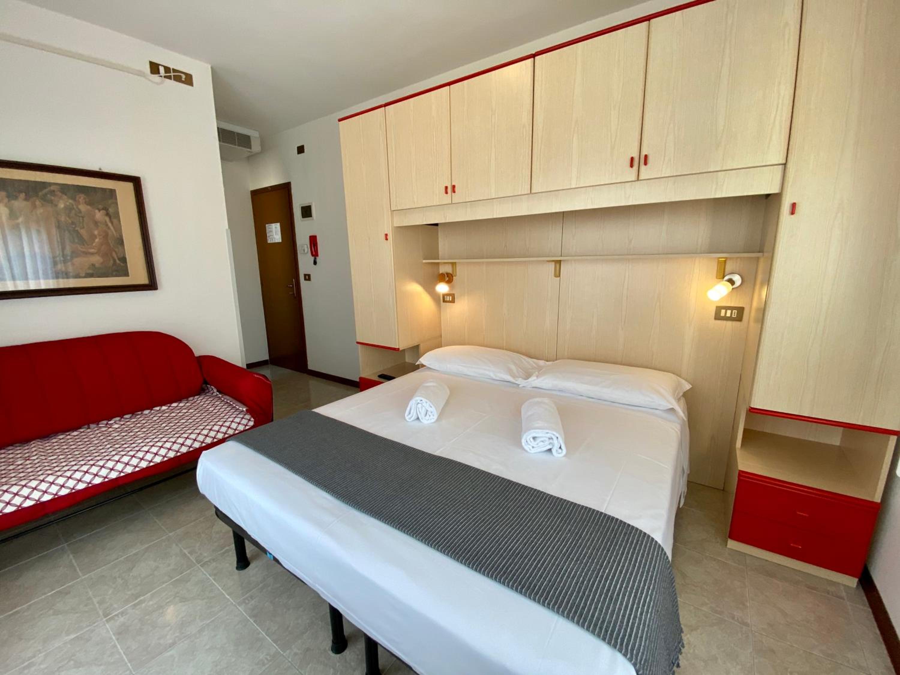 Standard Triple Room photo 1