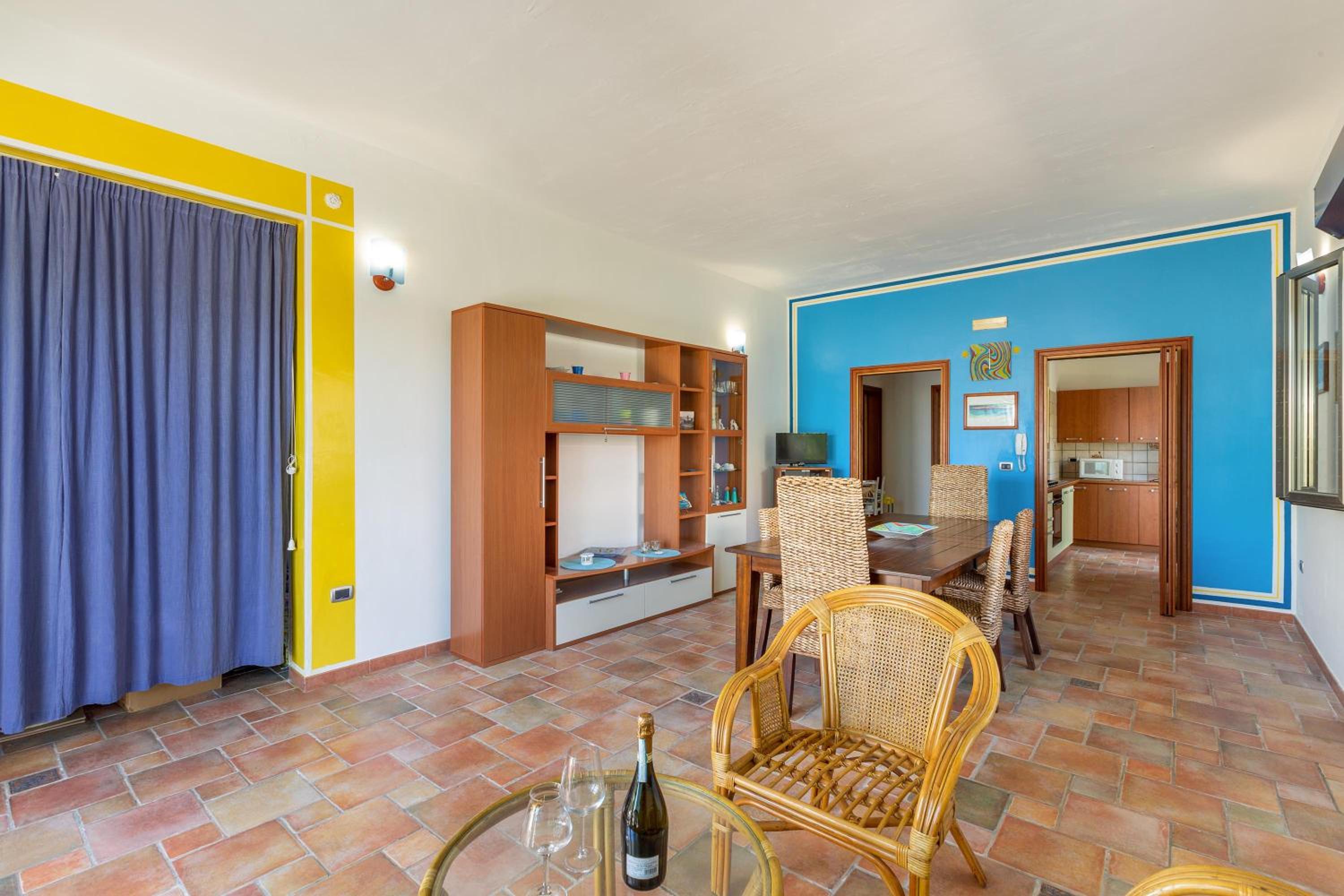 Two-Bedroom House photo 2