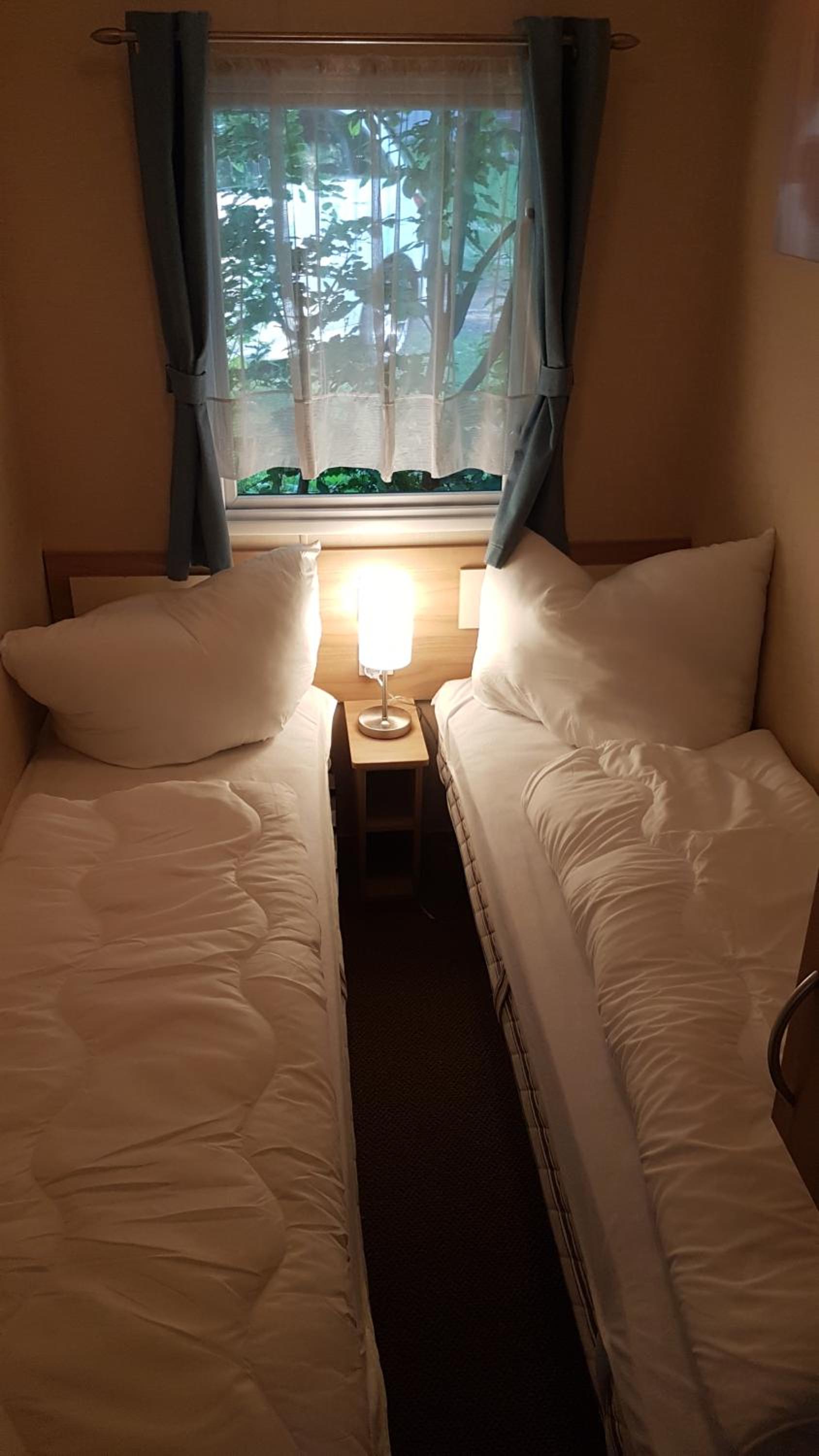 Mobile Home photo 2