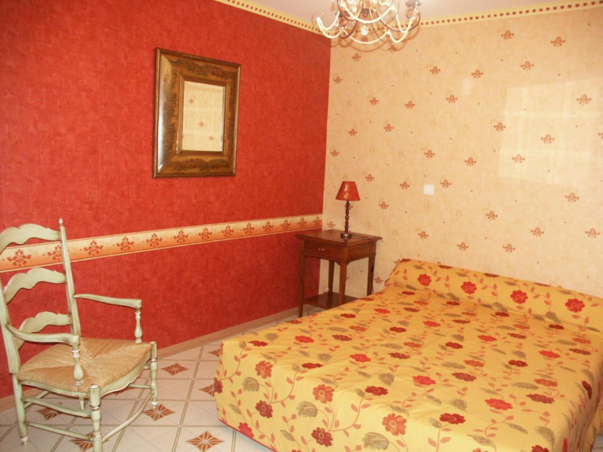 King Suite - Photo 11
