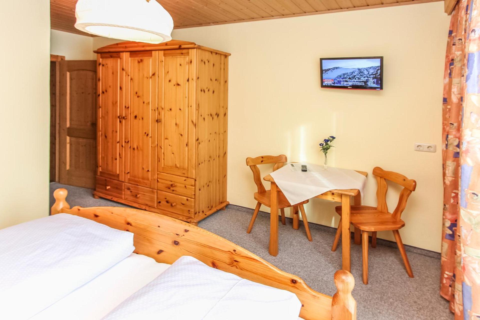 Double Room with Balcony photo 3