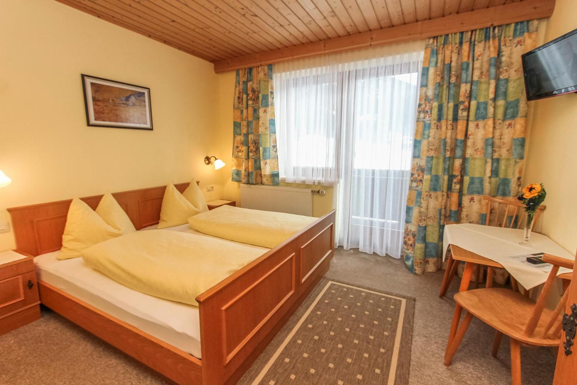 Double Room with Balcony photo 1