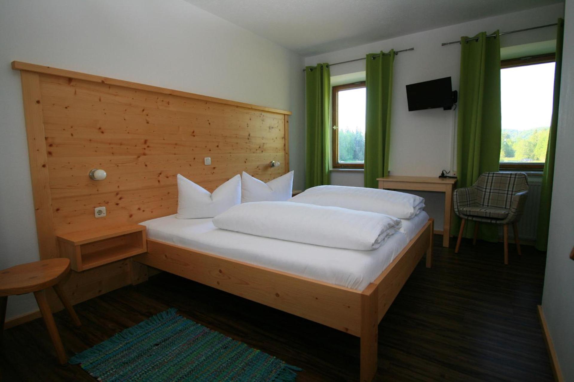 Double Room - Photo 5