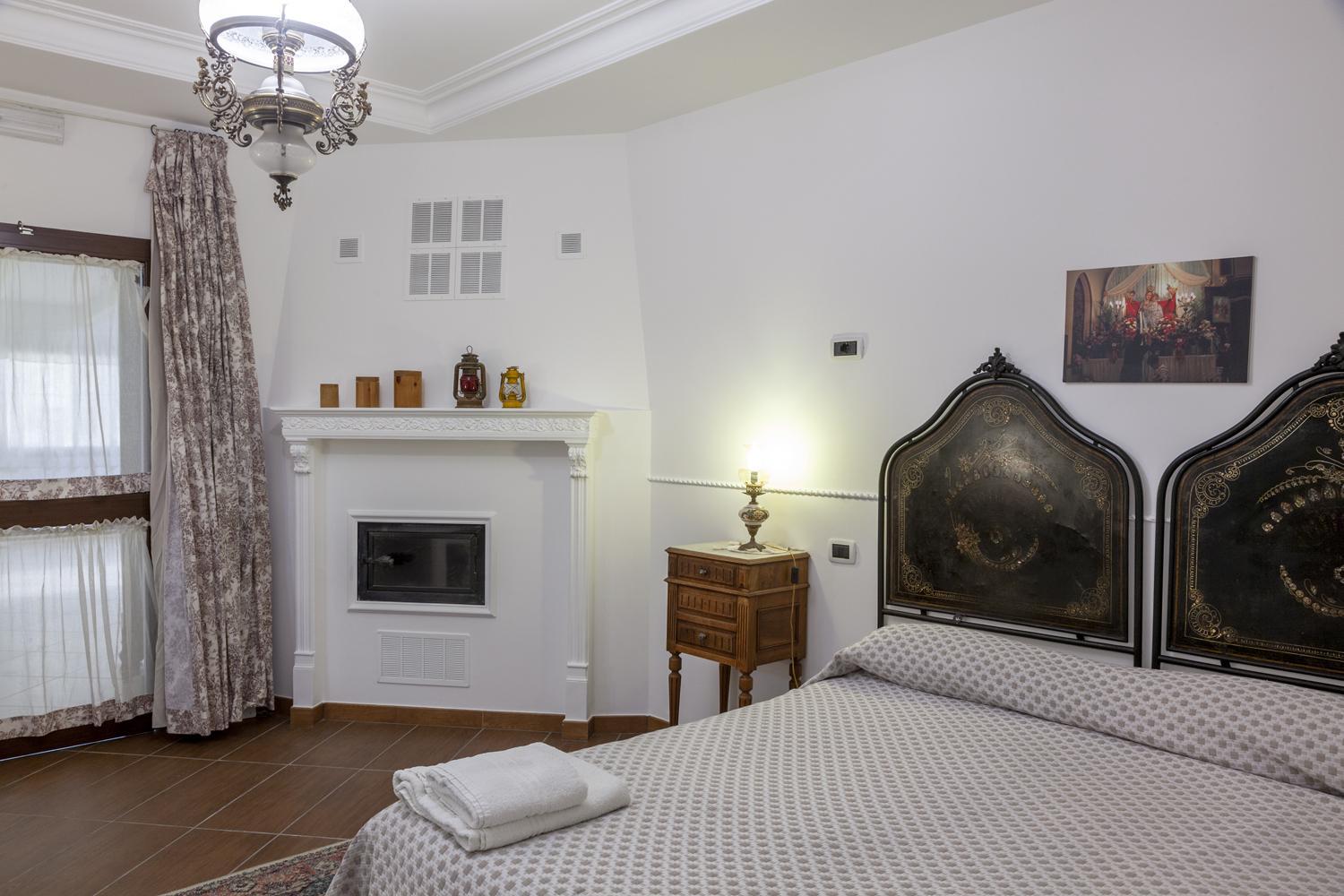 Triple Room with Bathroom photo 1
