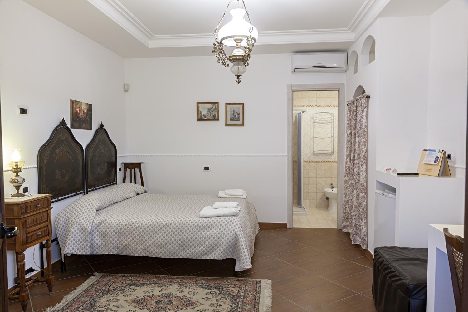 Triple Room with Bathroom photo 3