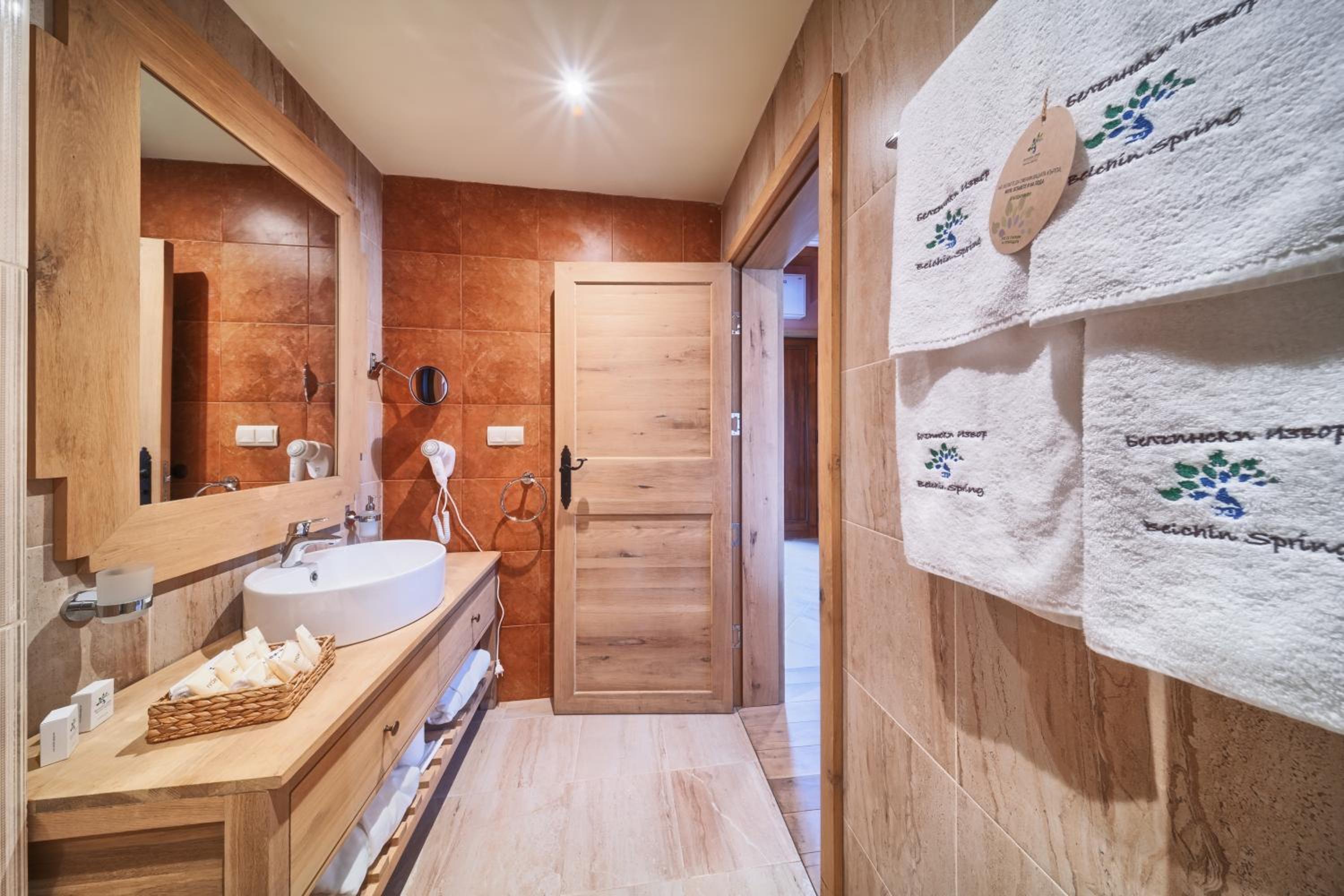 Studio in Standard Villa - Photo 5