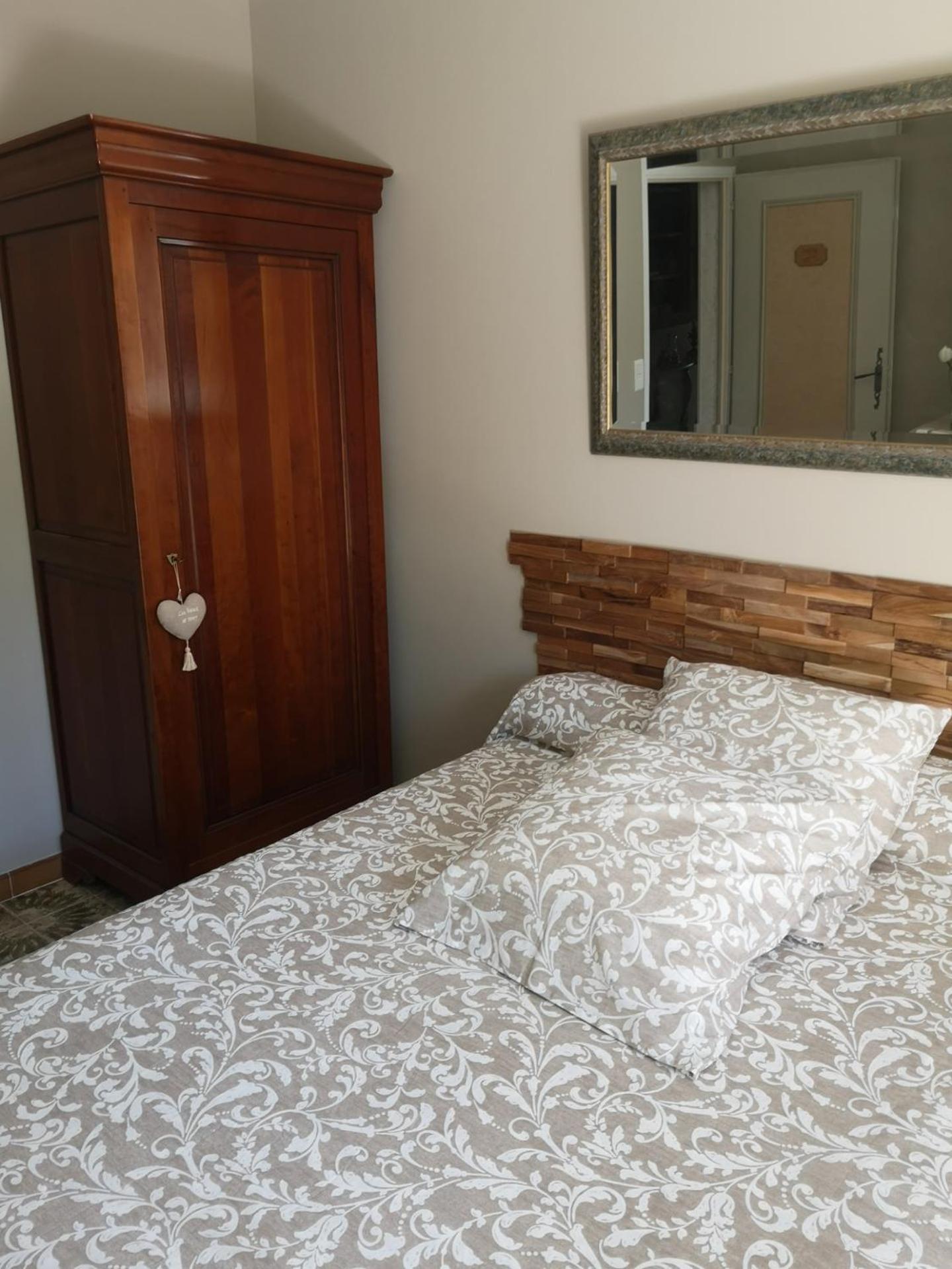 Double Room with Garden View - Photo 5