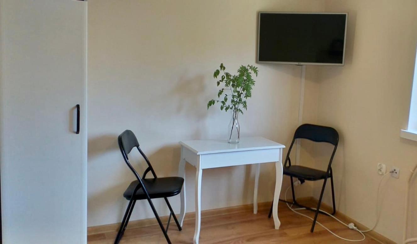Three-Bedroom Apartment photo 2