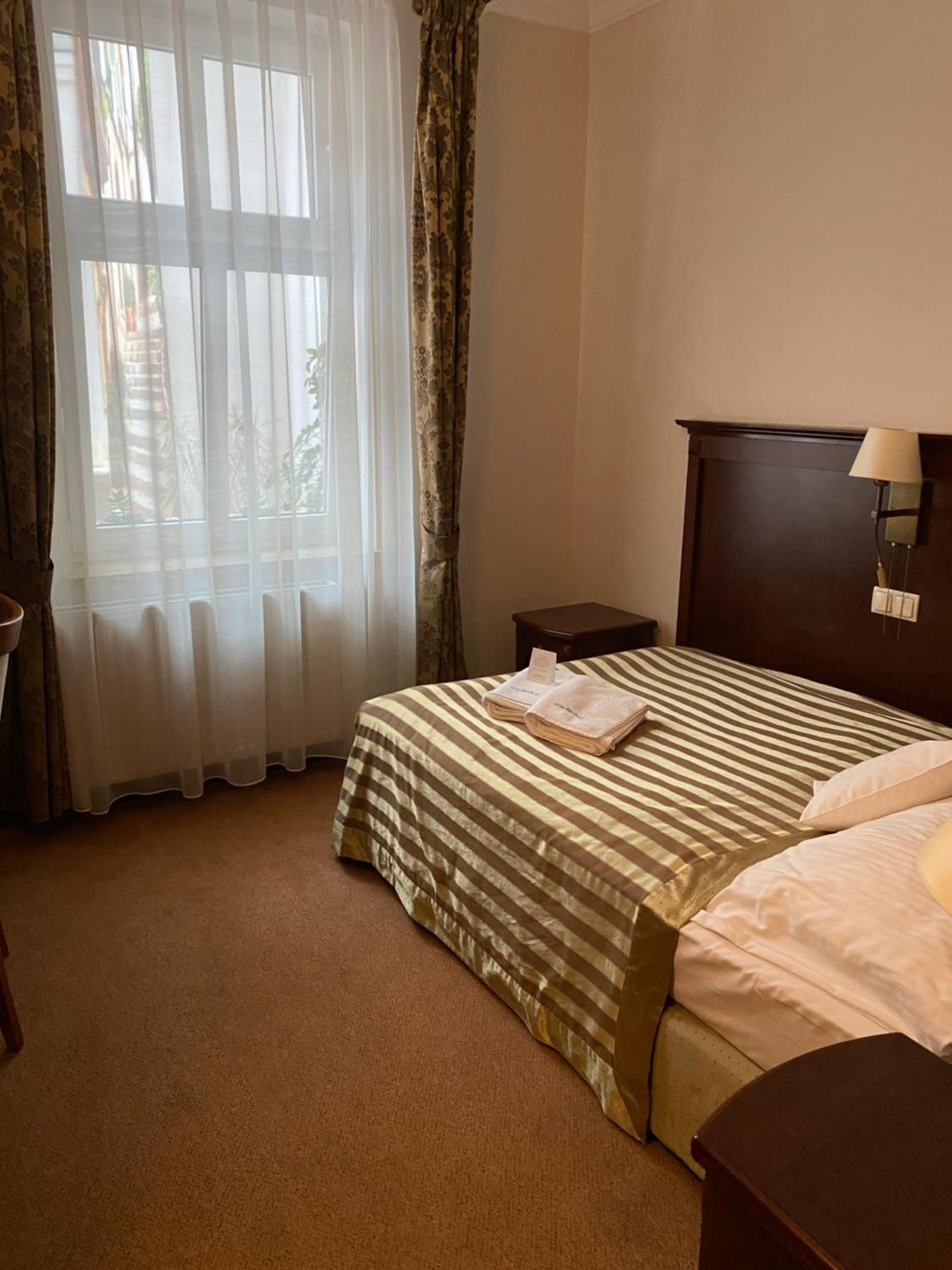 Economy Double Room photo 2