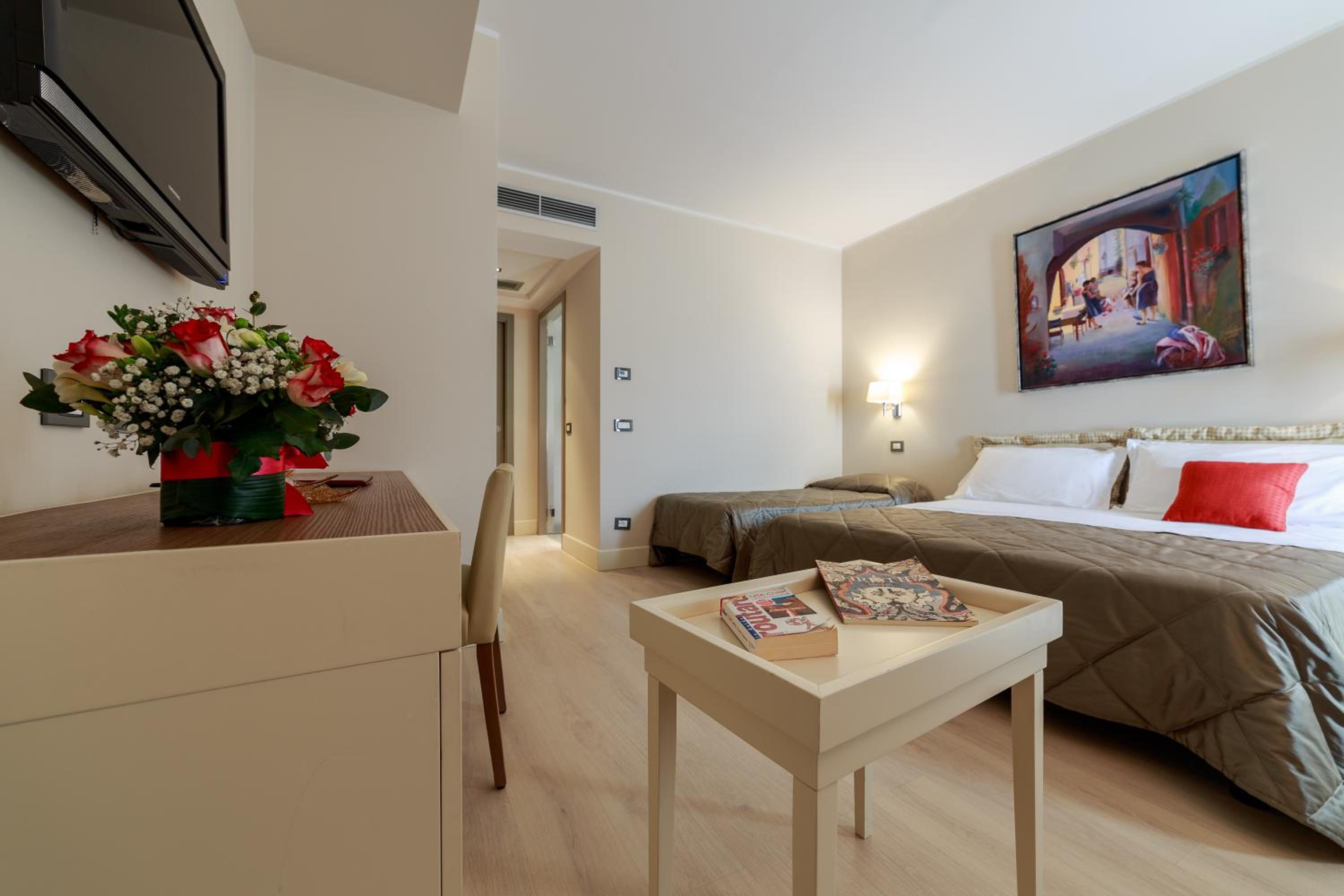 Quadruple Room - Photo 2