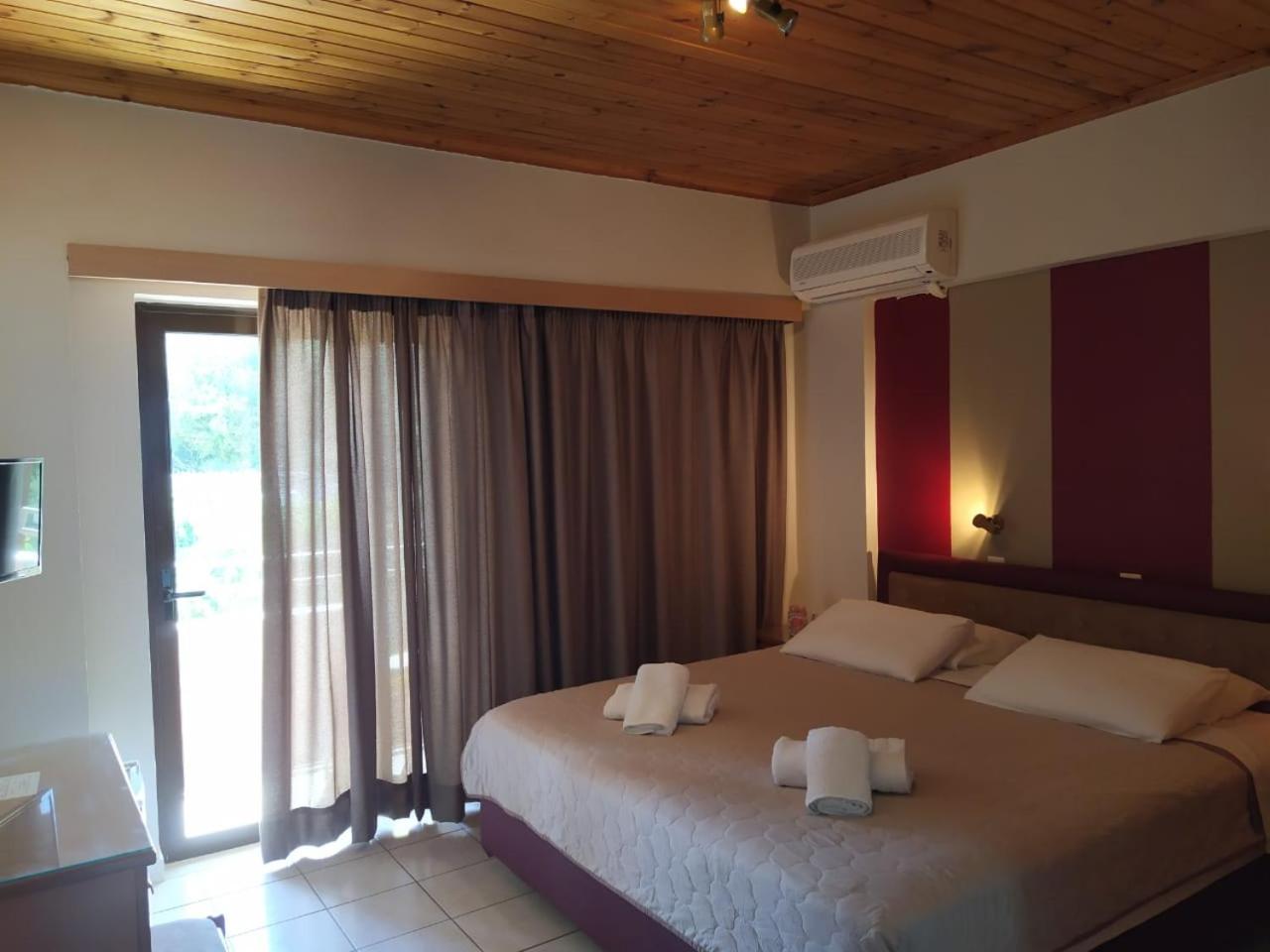 Economy Double Room - First Floor photo 3