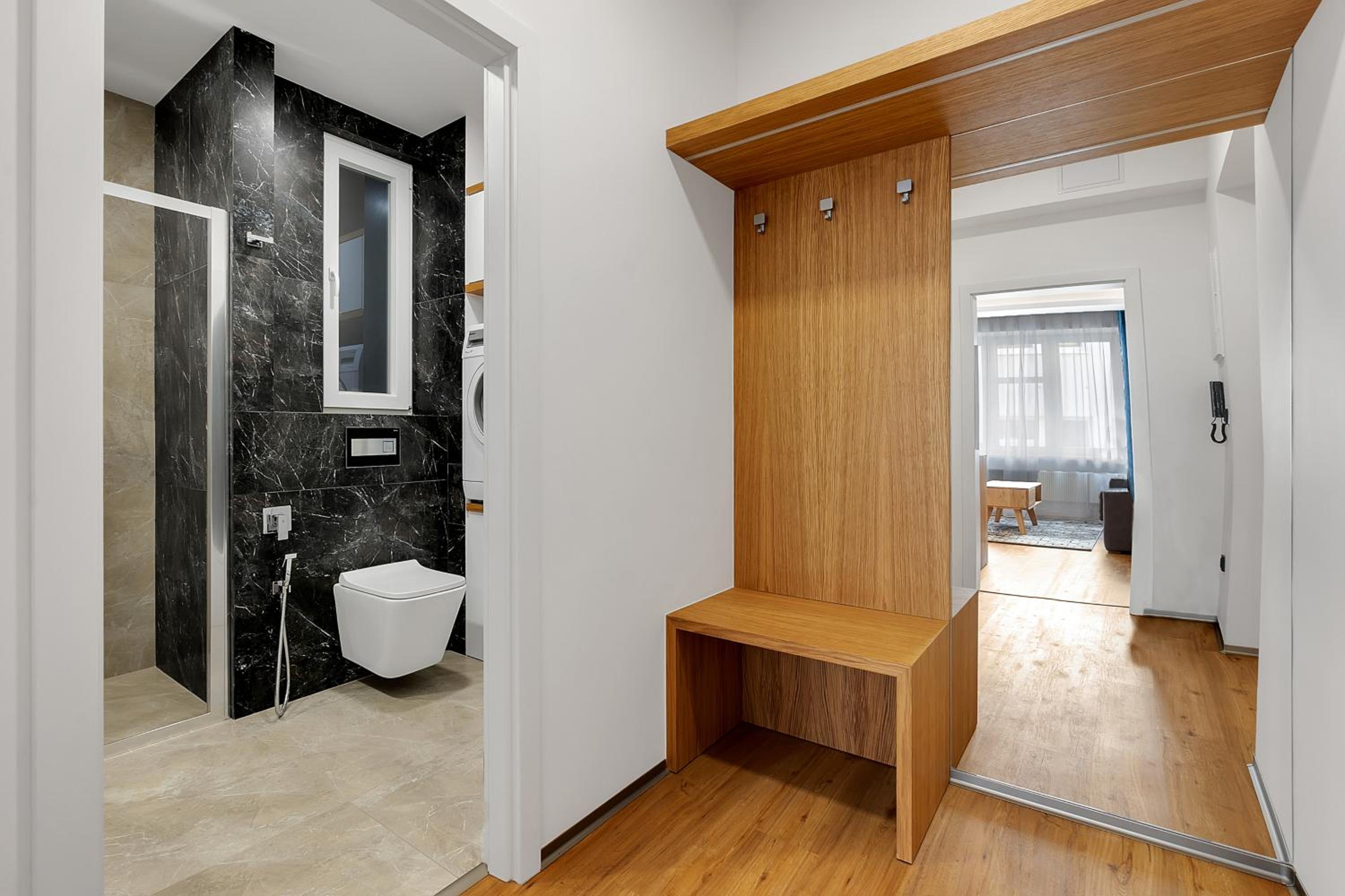 One-Bedroom Apartment - Photo 2