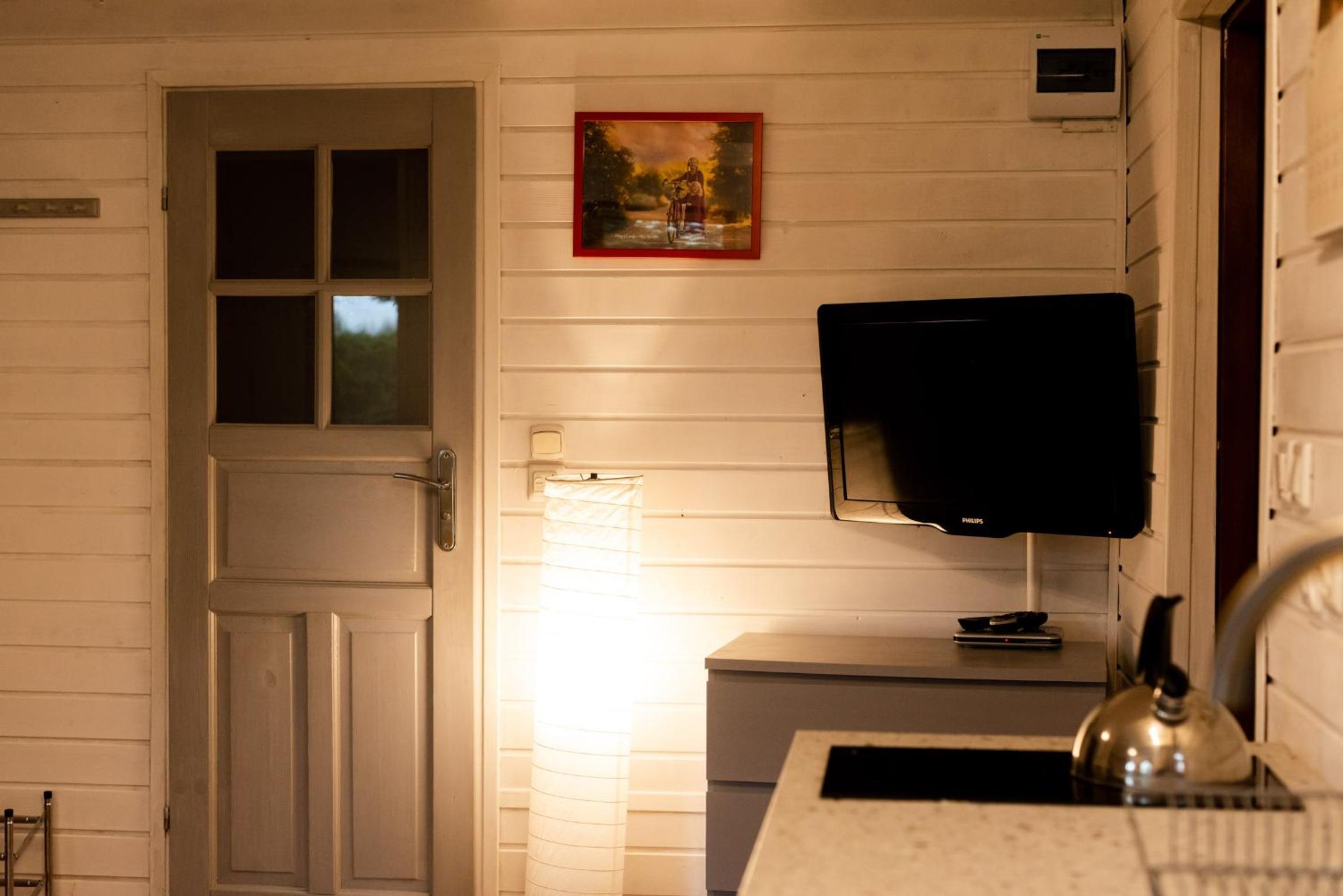 One-Bedroom House photo 1