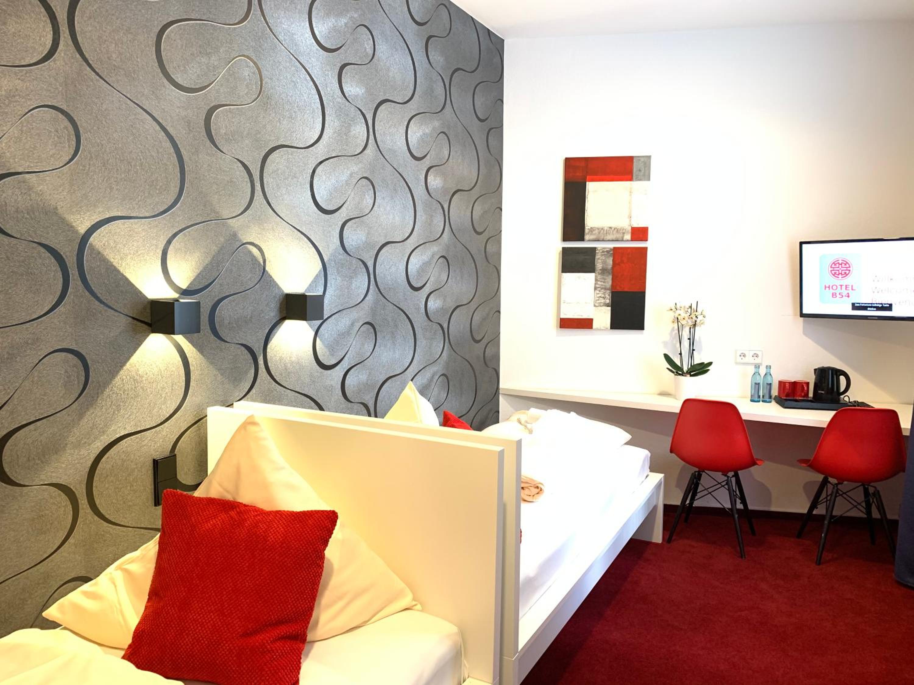 Twin Room - Photo 1