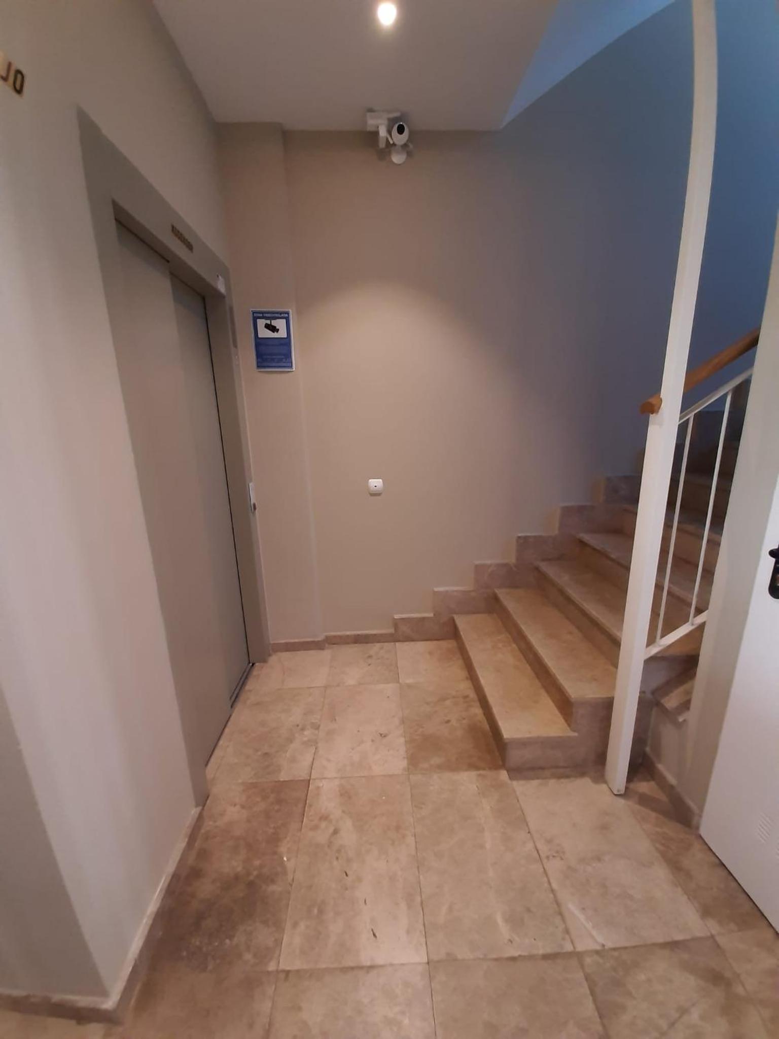 Studio Apartment photo 3