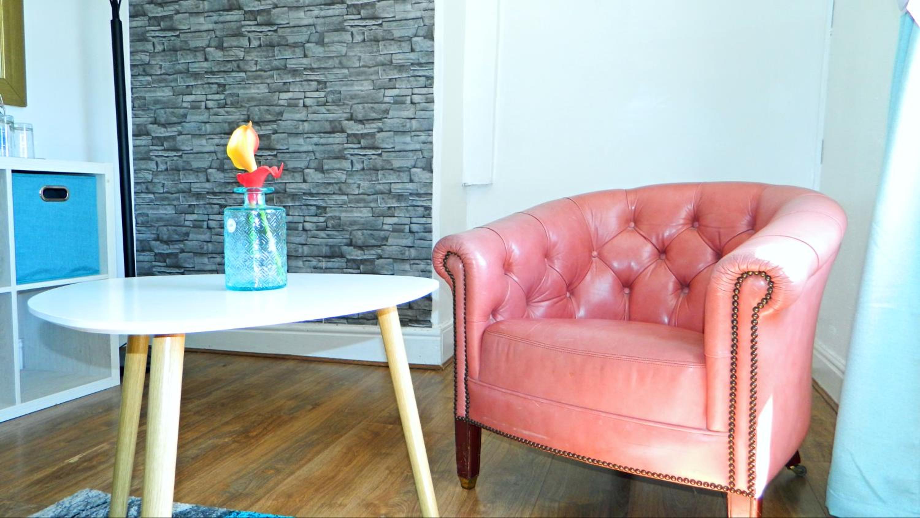 Standard Suite - Photo 3