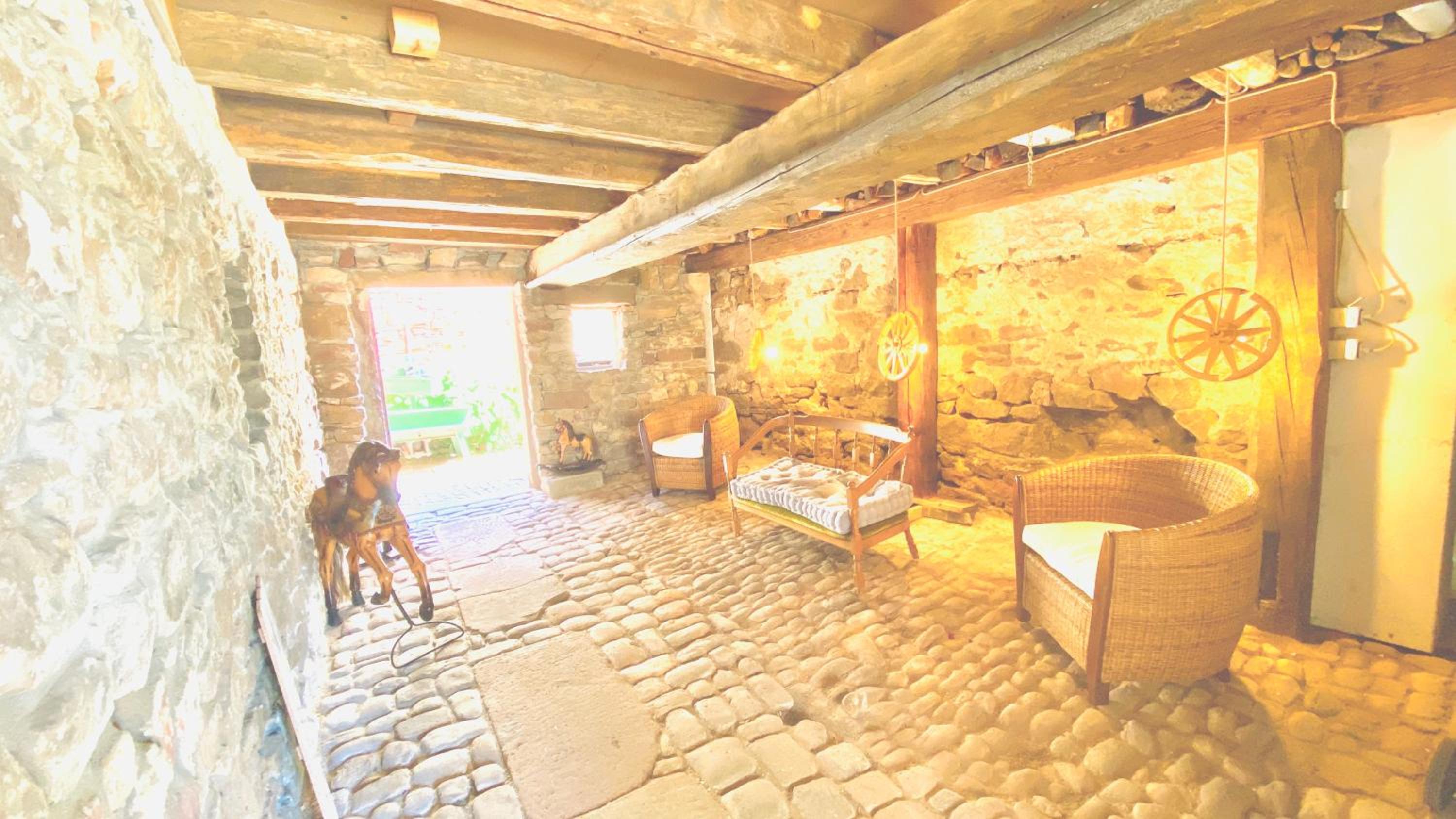 Double Room - Photo 11