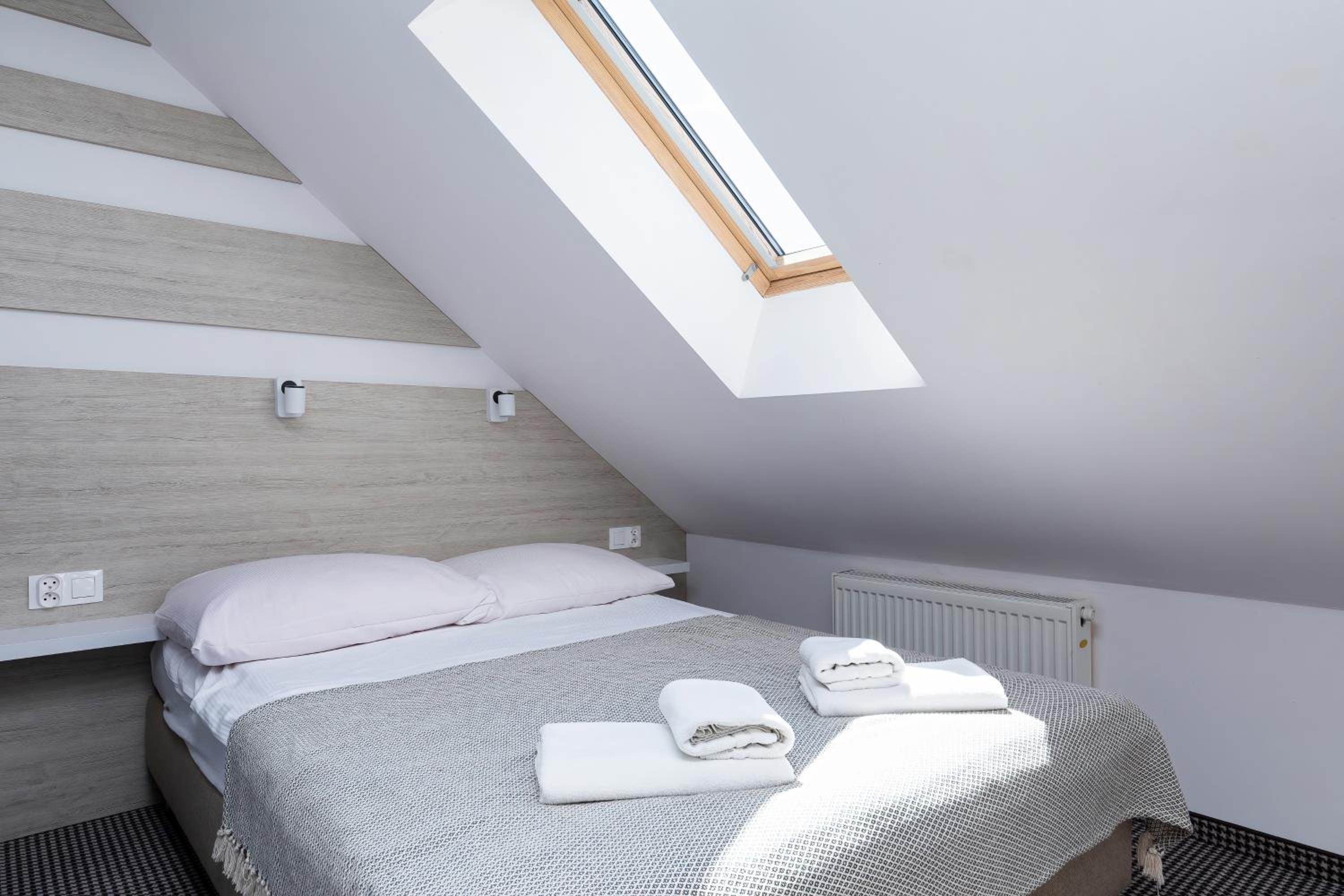 Double Room - Photo 14