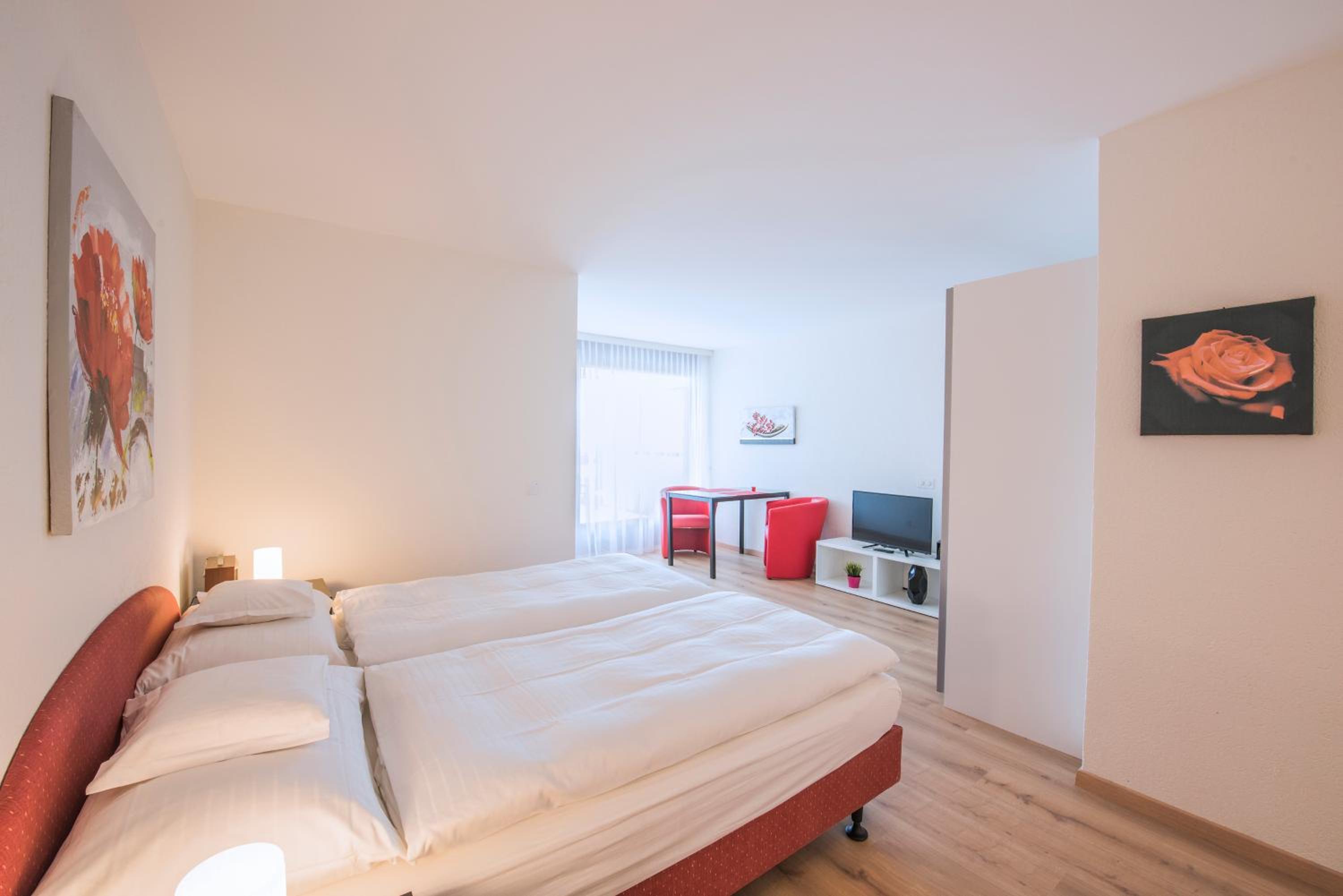 Apartment with Lake View photo 1