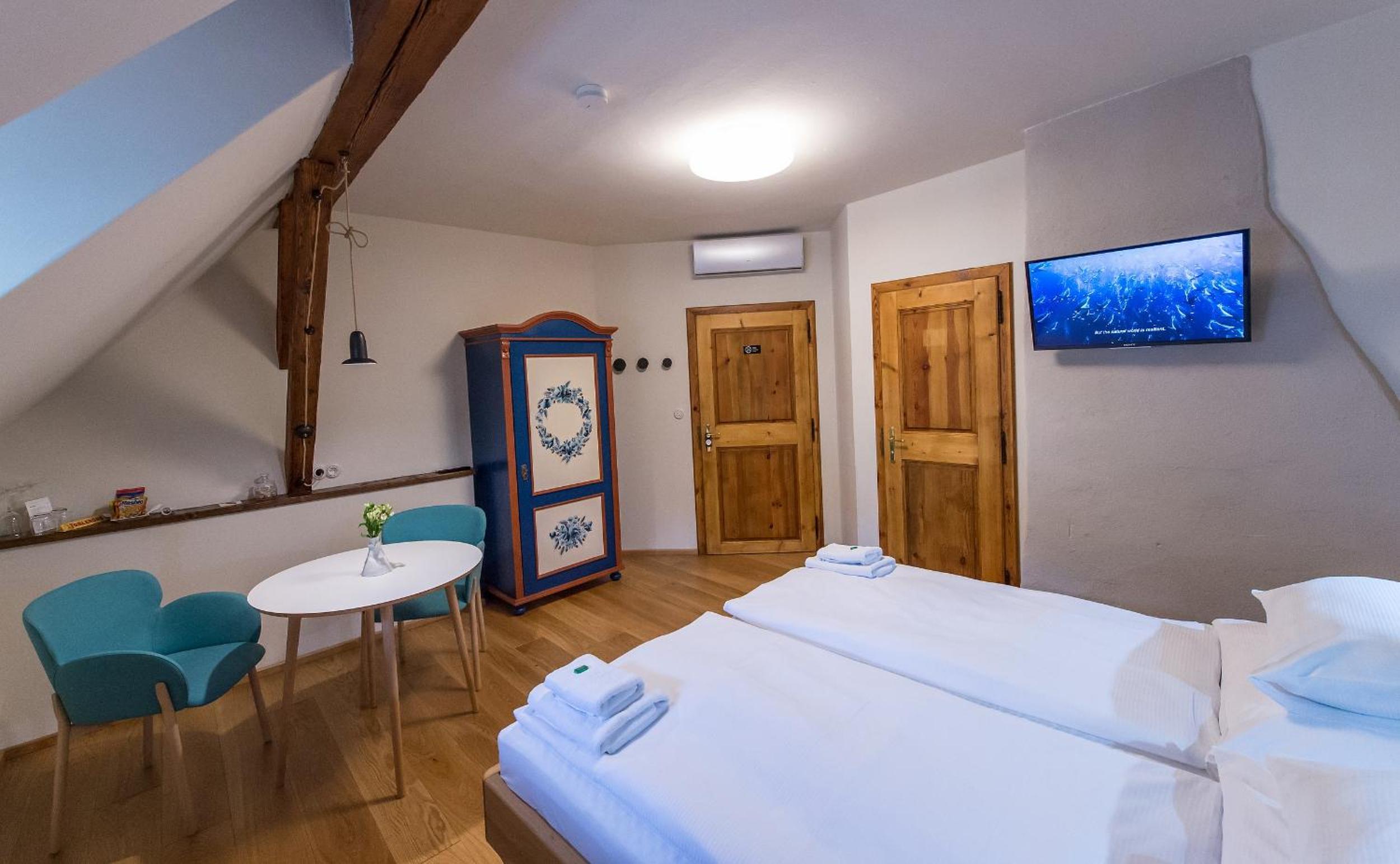 Standard Double Room photo 2