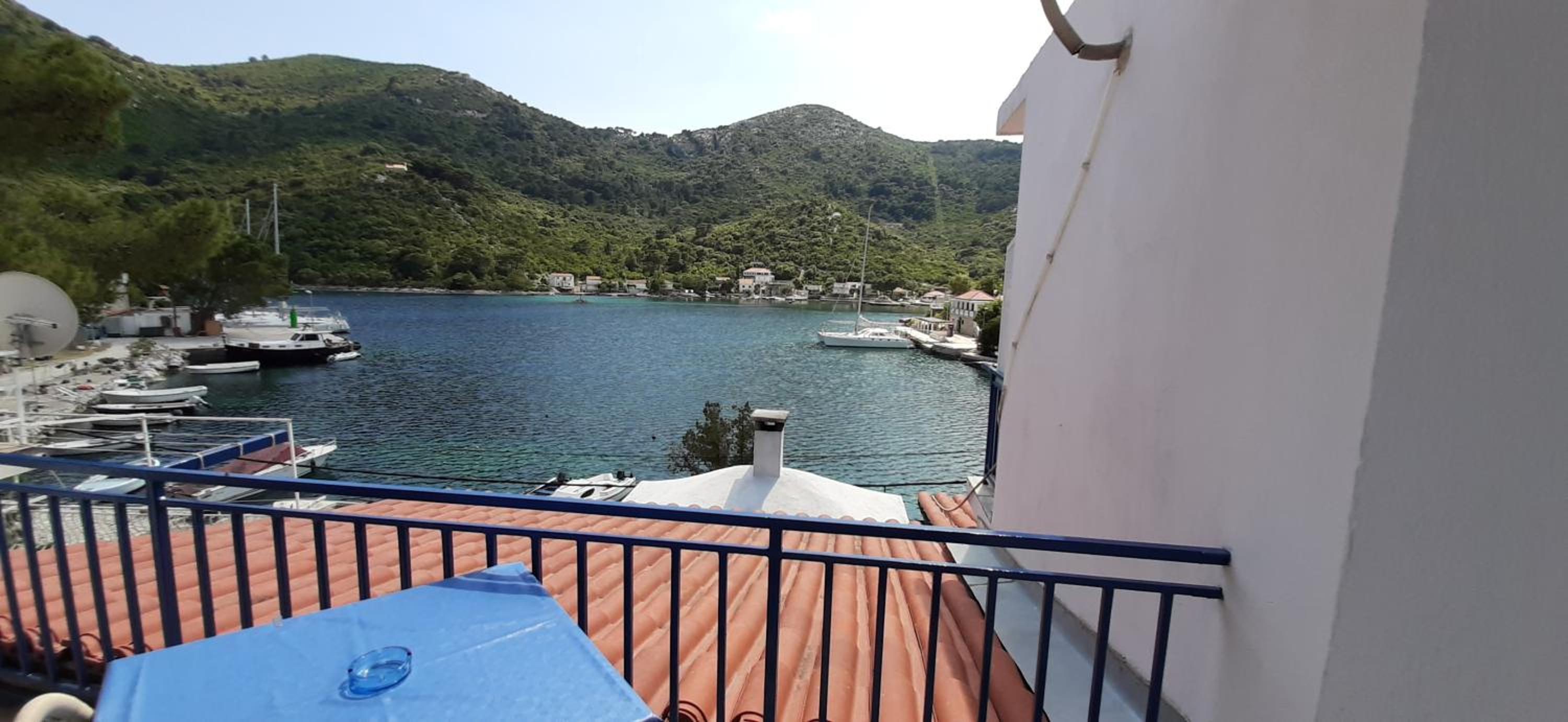 Apartment with Sea View photo 2
