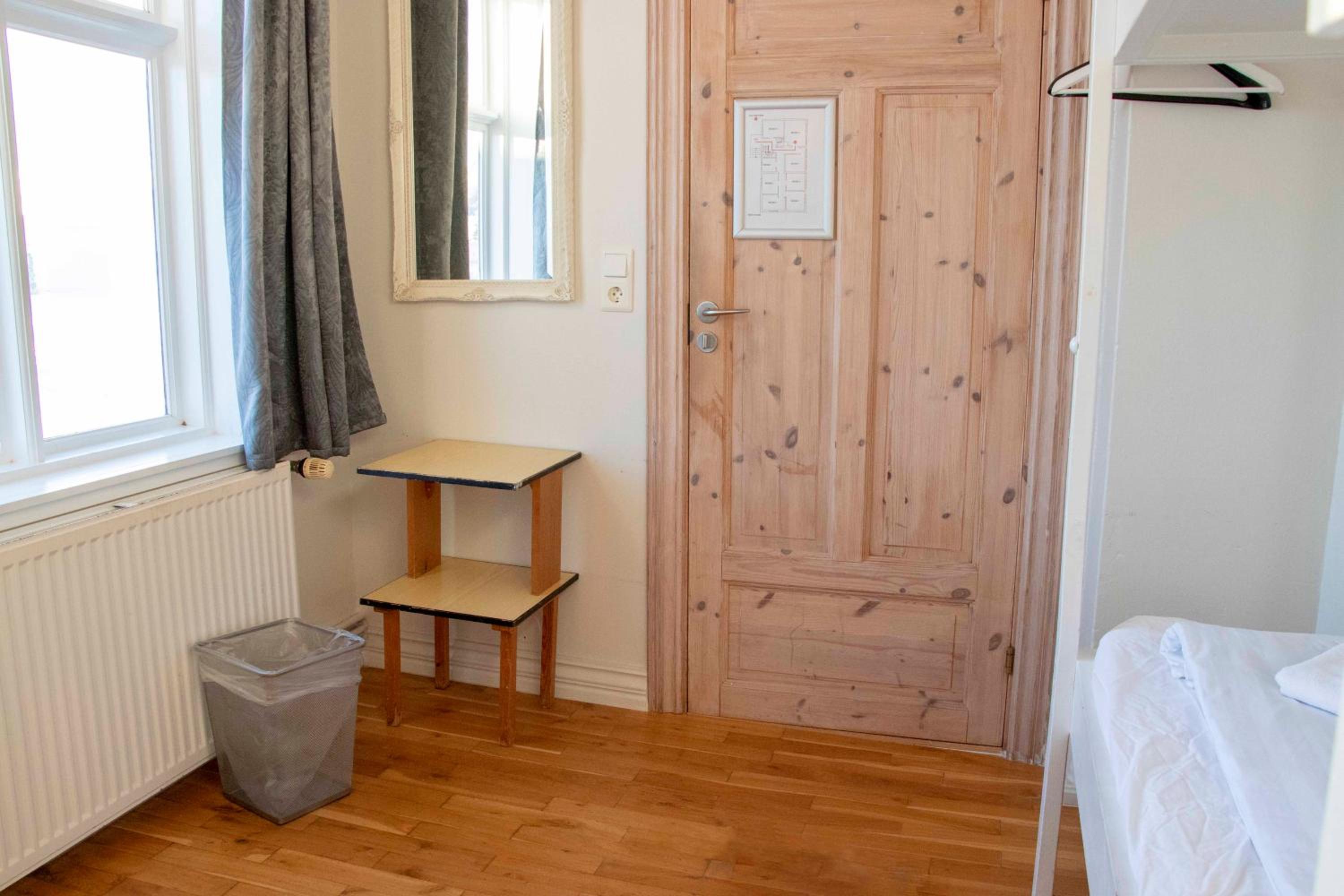 Quadruple Room with Shared Bathroom photo 1