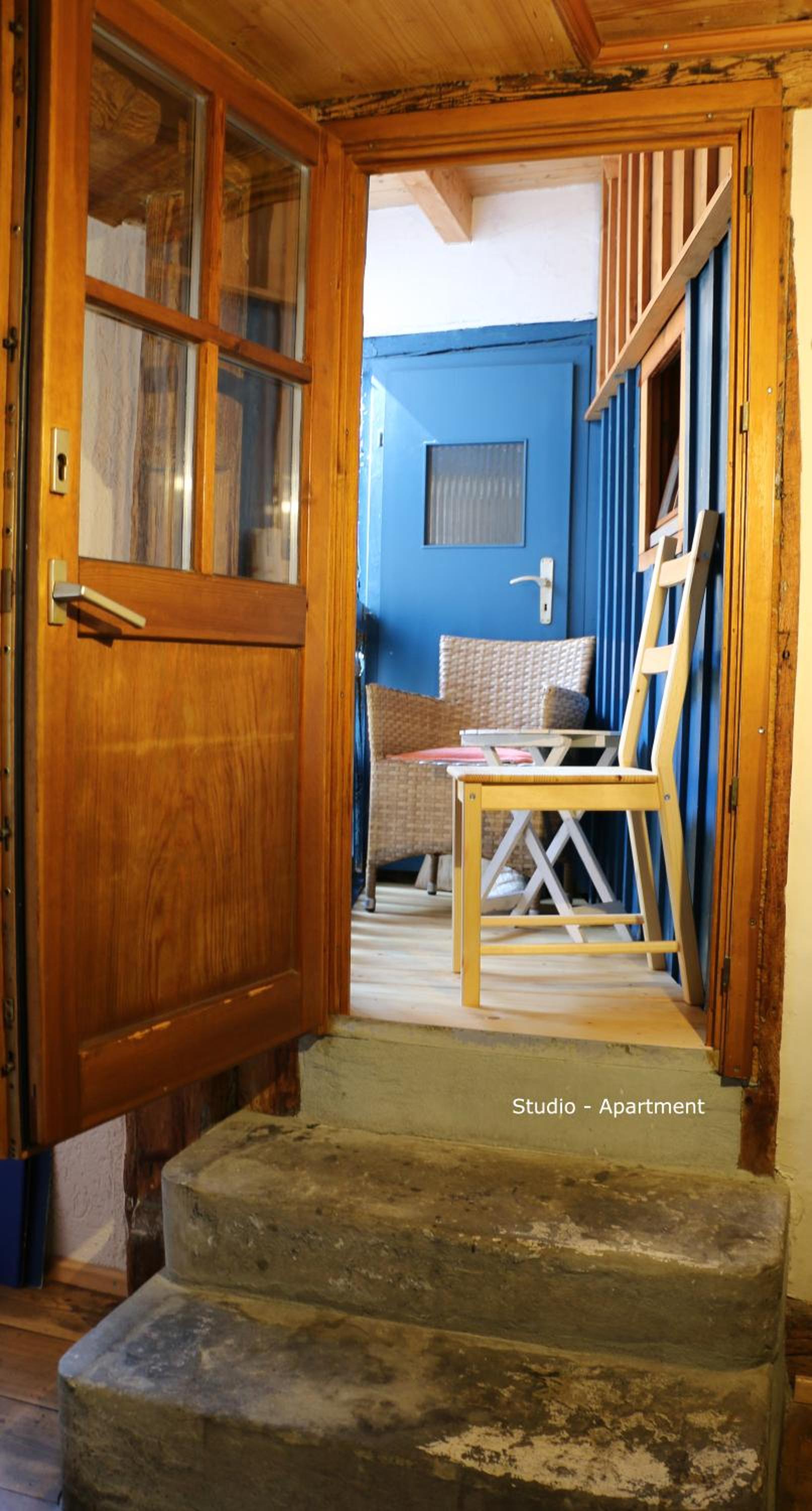 Studio Apartment photo 3